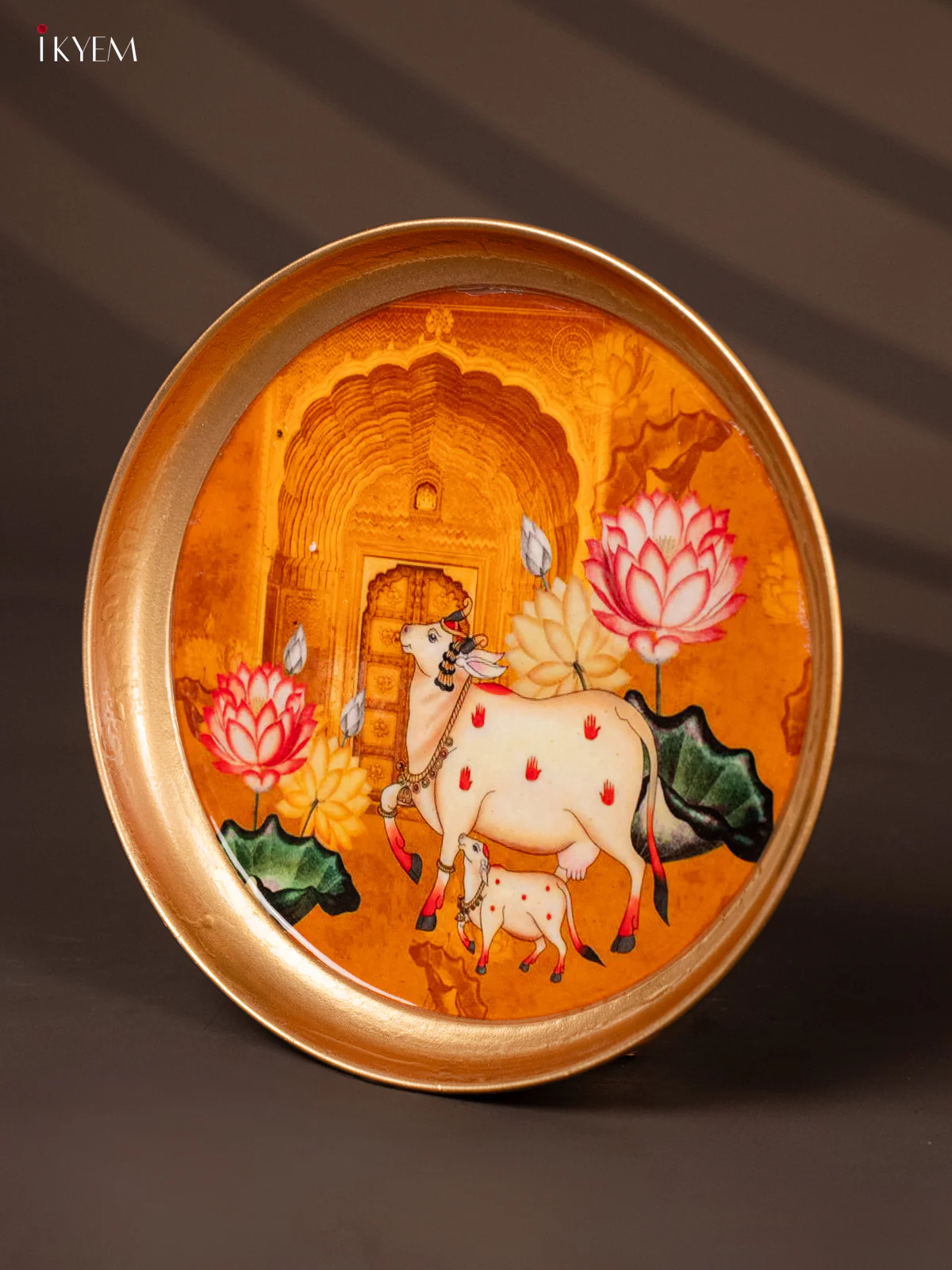 Cow & Calf Printed Yellow Brass Coated Plate - 8 inches - KG25169 - Image 3