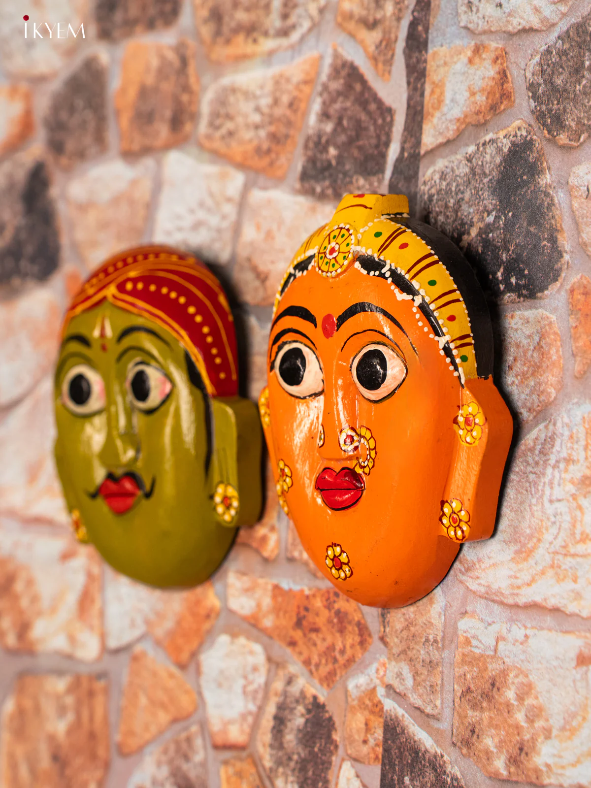 Hand-Painted Cheriyal Shriman & Shrimati Wooden Wall Hanging - 6 Inches - KG31140 - Image 5