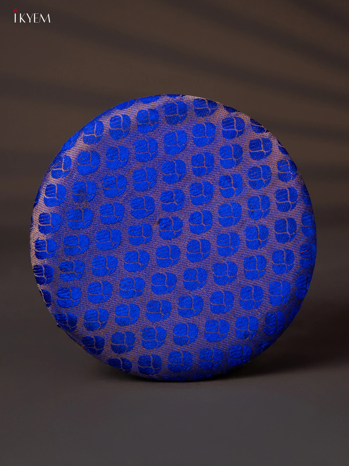 Round Korai Box with Banarasi Fabric Top - Purple - KH01135 - Image 3