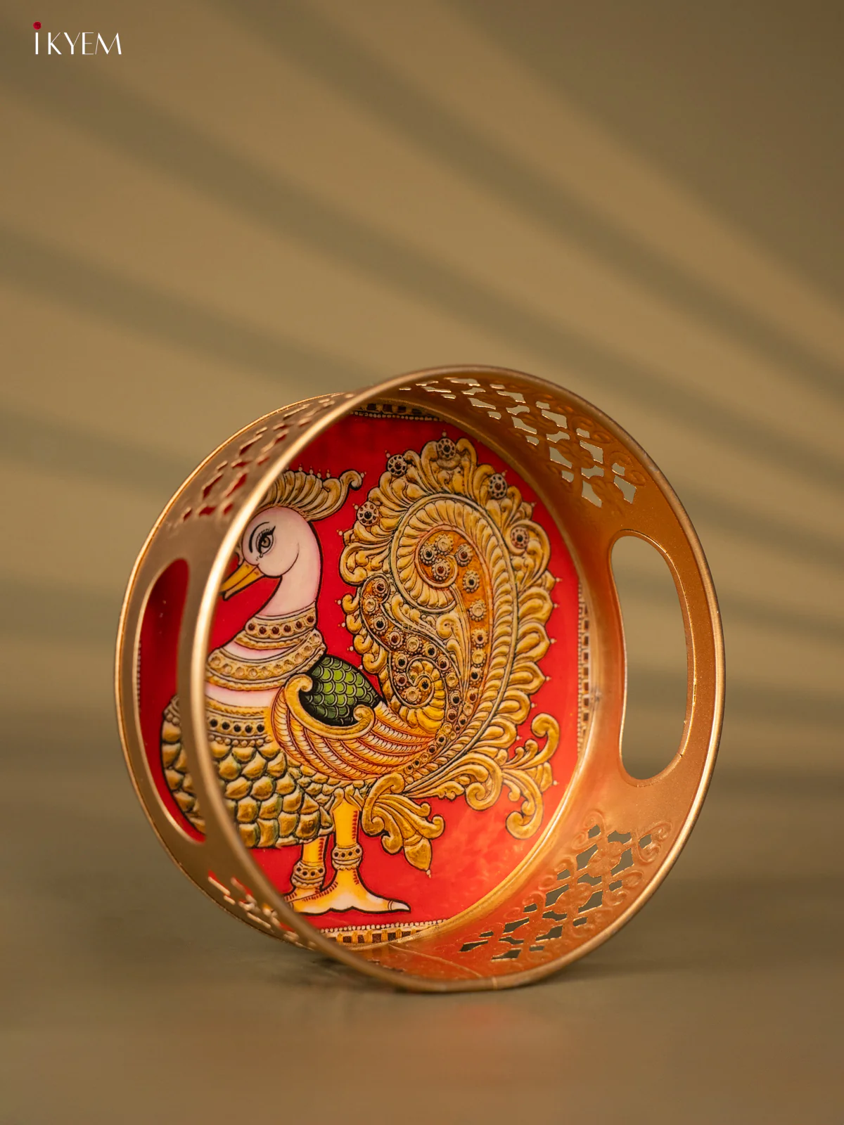 Metal Digital Tray- Annapakshi Red With Green - 6 Inches - KH05170 - Image 2