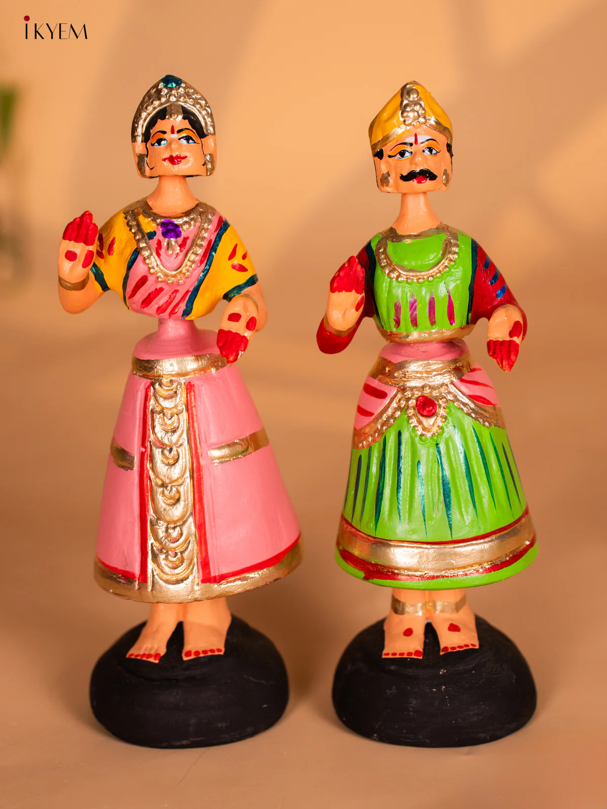 Thanjavur Dancing Doll - Couples - 9 Inches - Pink & Green - KH13125