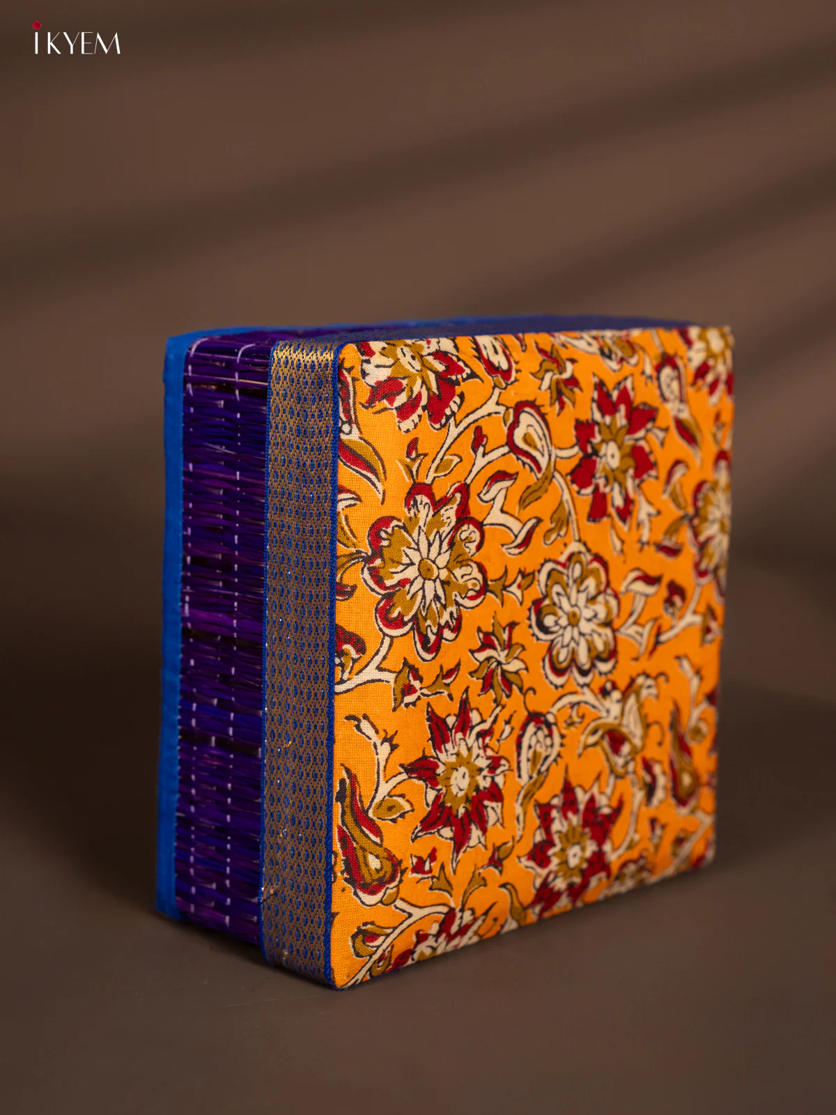 Korai Kalamkari square box - Blue - (7.5 x 7.5) Inches - KH14153 - Image 3