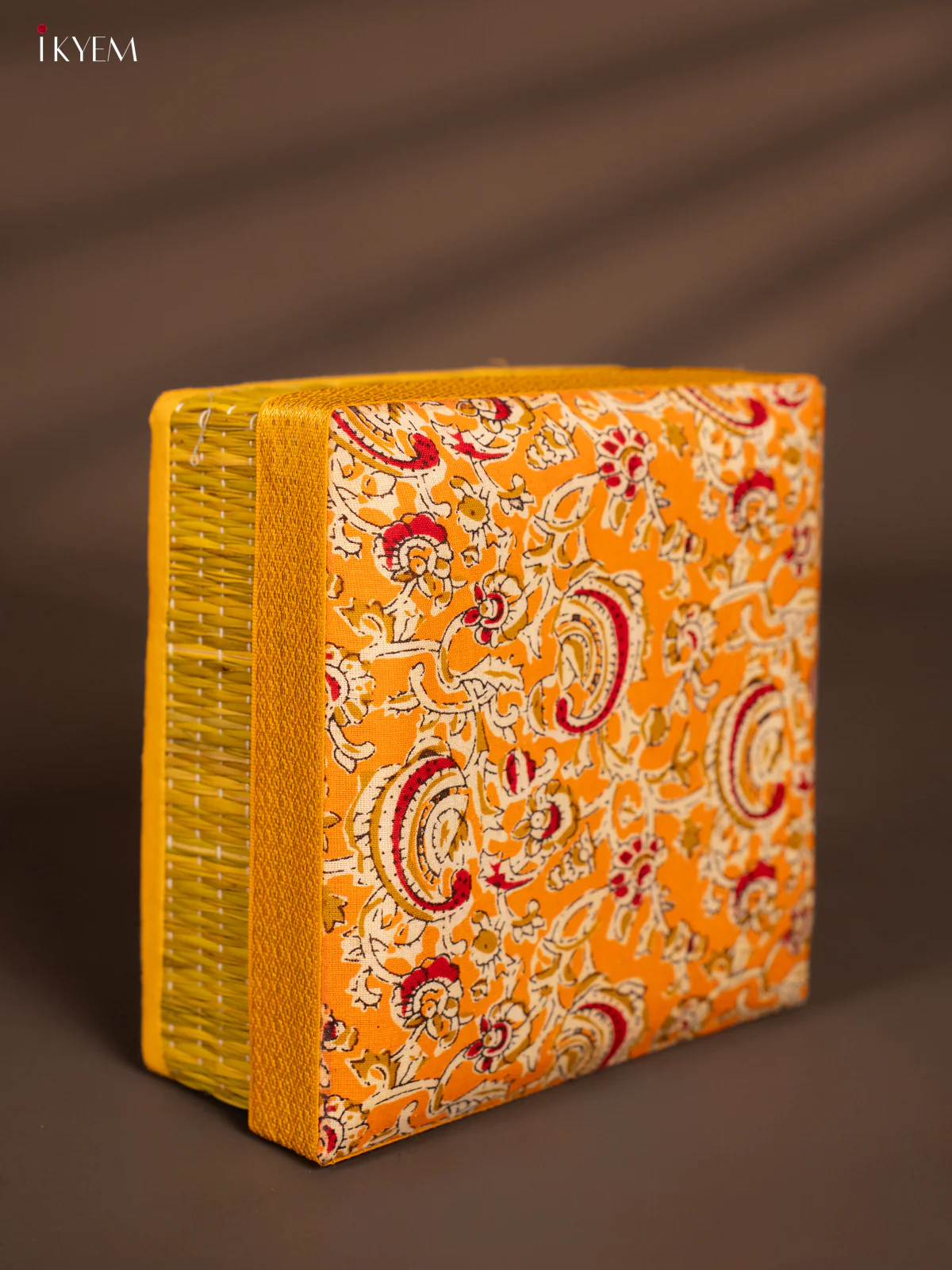 Korai Kalamkari square box - Green - (7.5 x 7.5) Inches - KH14156 - Image 3