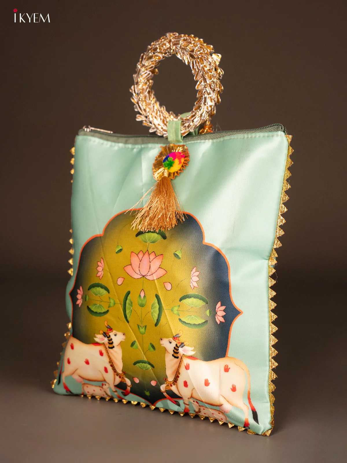 PICHWAI DIGITAL PRINTED GIFT BAG WITH BANGLE HANDLE - GREEN - 10 Inches - KH18147 - Image 2