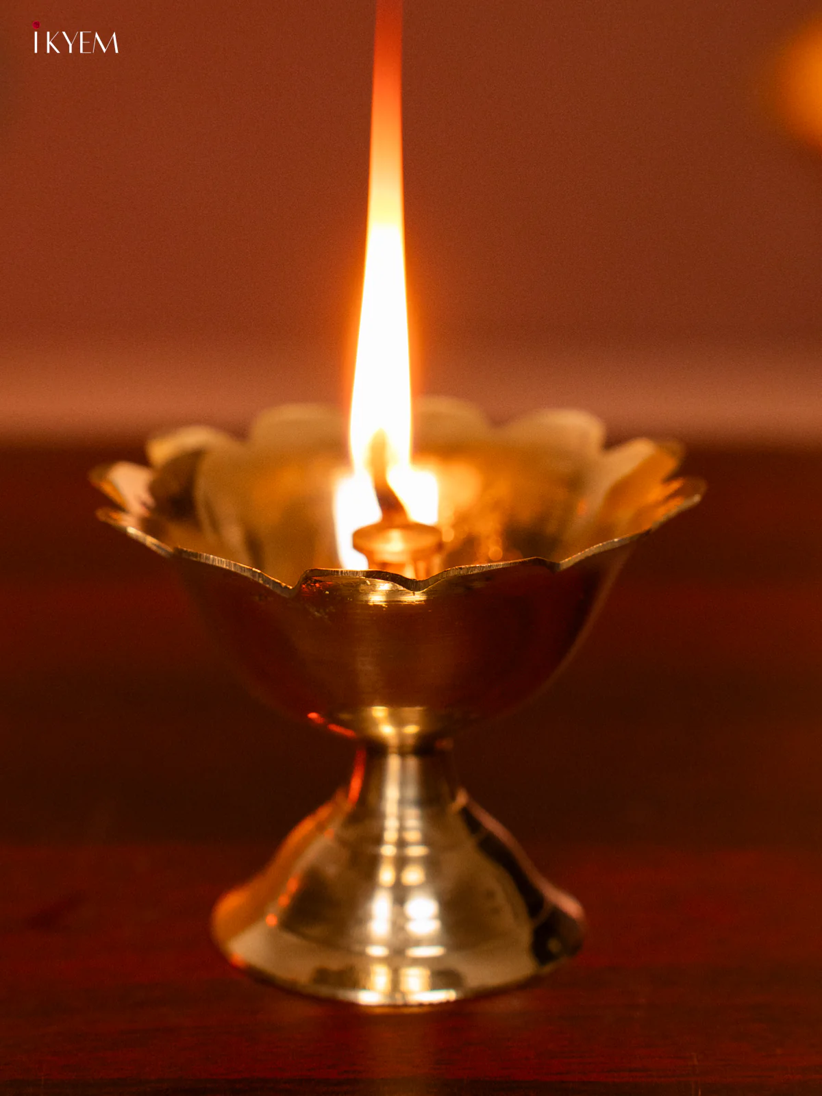Brass Akhand Diya - 2.2 Inch - KH18199
