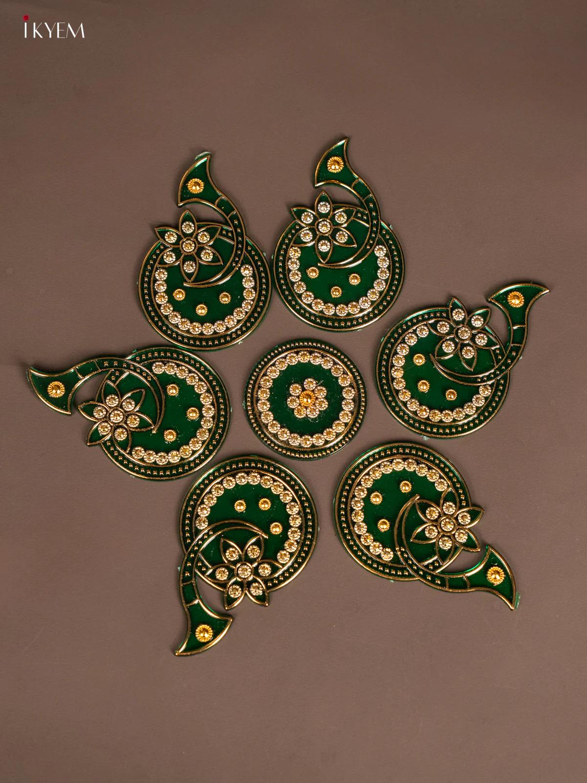 Plastic Mini Rangoli - Floral - Green - KH21245
