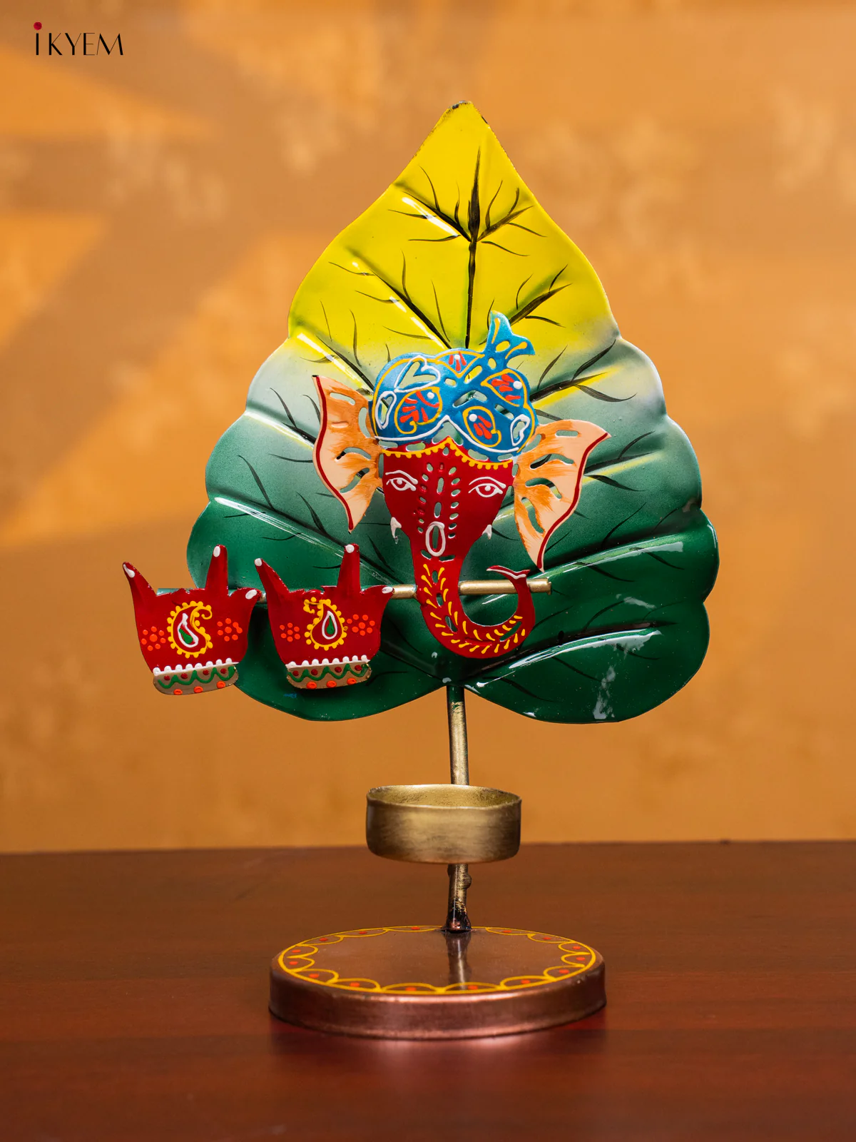 Metal Hand painted Leaf Ganesha T - Light Candle Holder - Red - KH30135