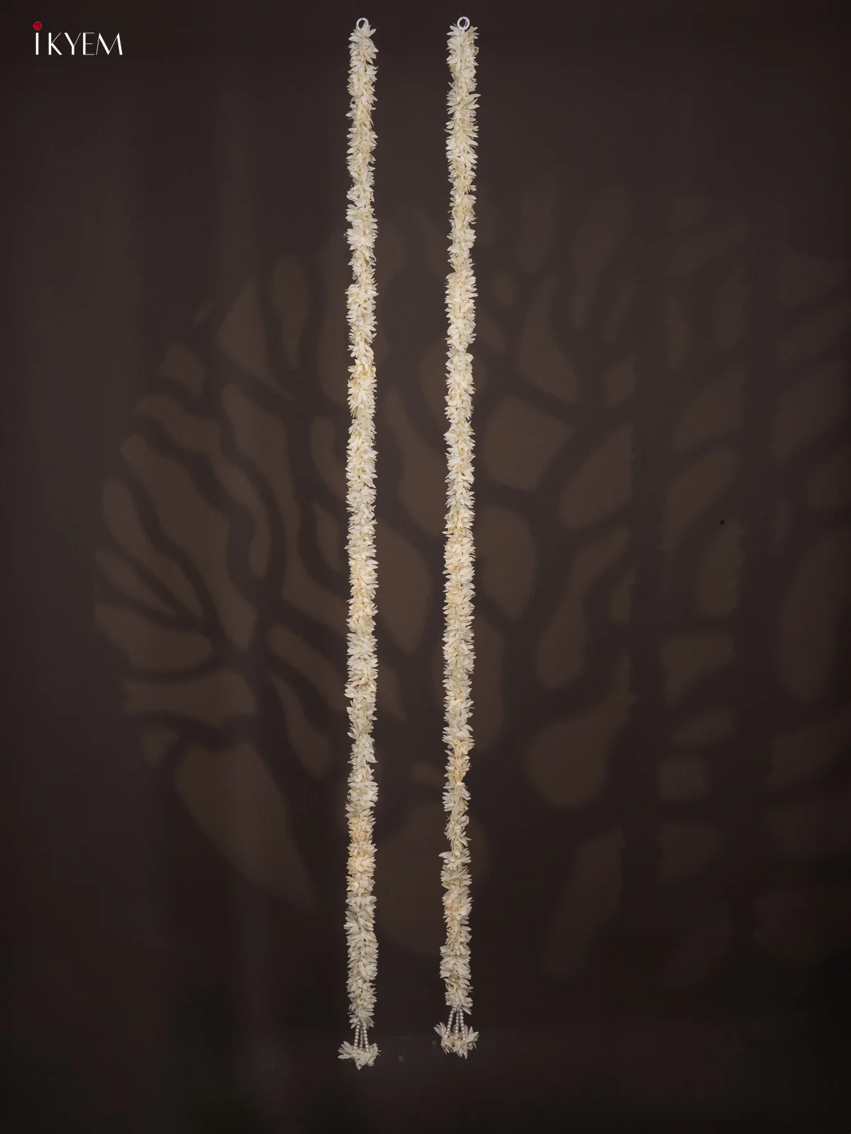 Artificial flowers Toran - White - KI01228