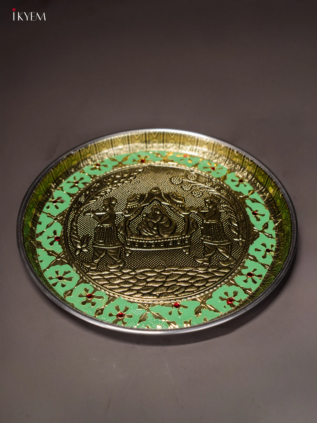 Green Meenakari Plate with Oxidized Pallakku Design - 8 Inches - KI02129 - Image 3