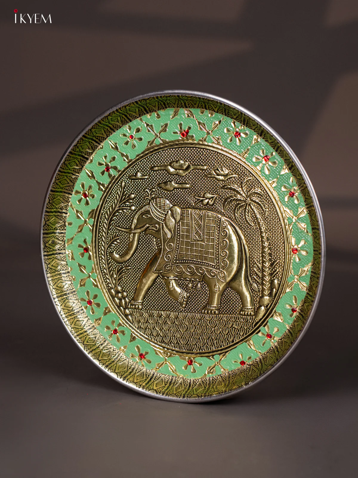 Green Meenakari Plate with Oxidized Elephant Design - 8 Inches- KI02130 - Image 4