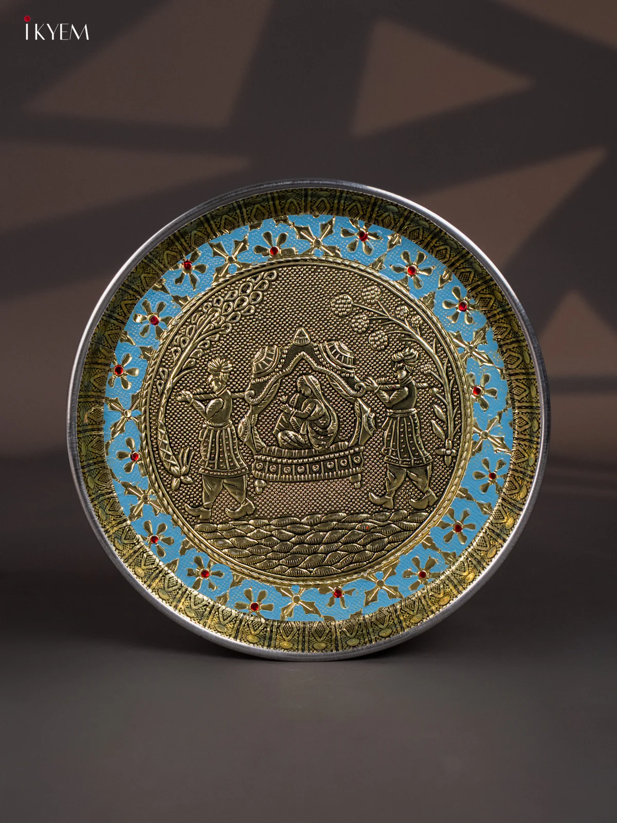 Blue Meenakari Plate with Oxidized Pallukku Design - 8 Inches - KI02131