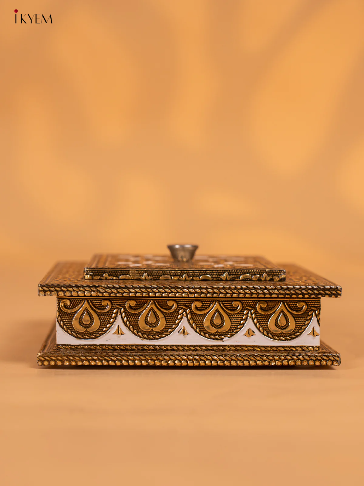Flower design Dry fruit Box - (6x6) Inches - KI03145 - Image 4