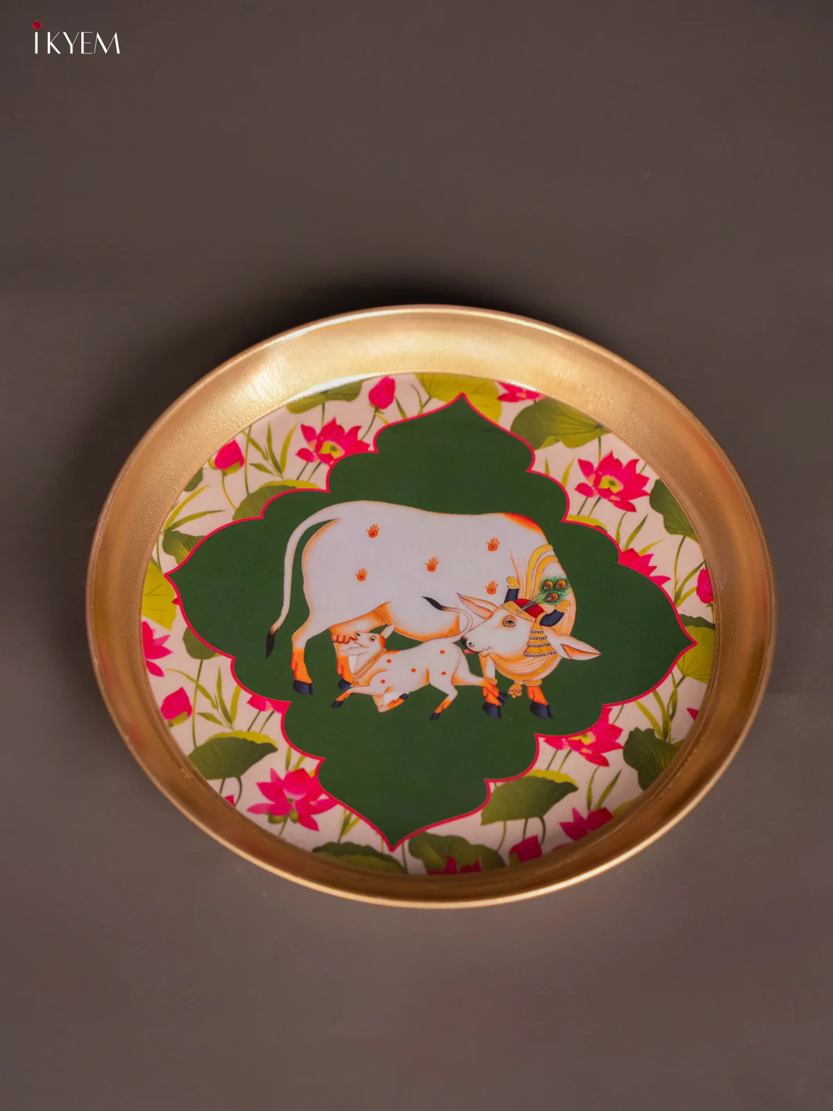 Brass Coated Plate Cow & calf Pichwai - Green - 8 Inches - KI06124 - Image 3