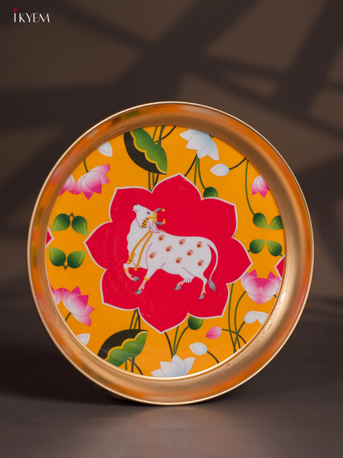 Brass Coated Plate Cow pichwai - yellow & Pink - 8 Inches - KI06126 - Image 2