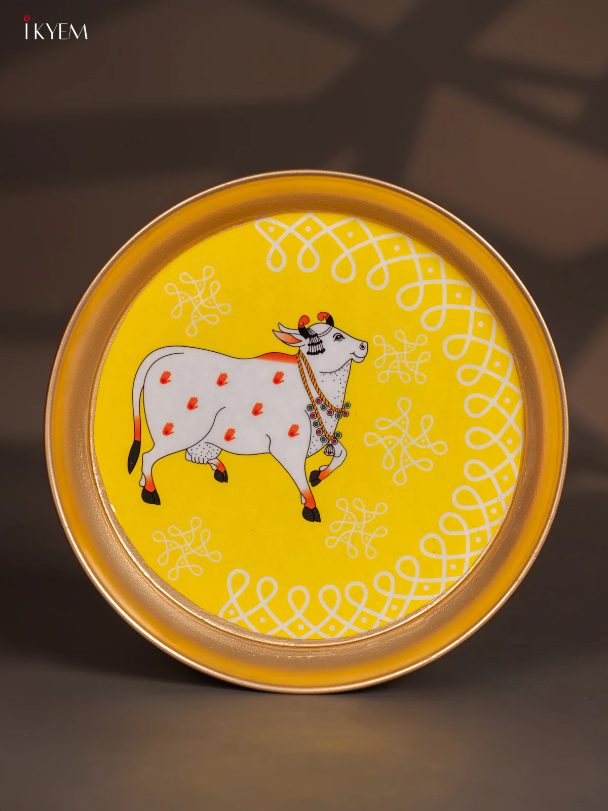 Brass Coated Plate Cow Kolam - yellow -8 Inches - KI06136