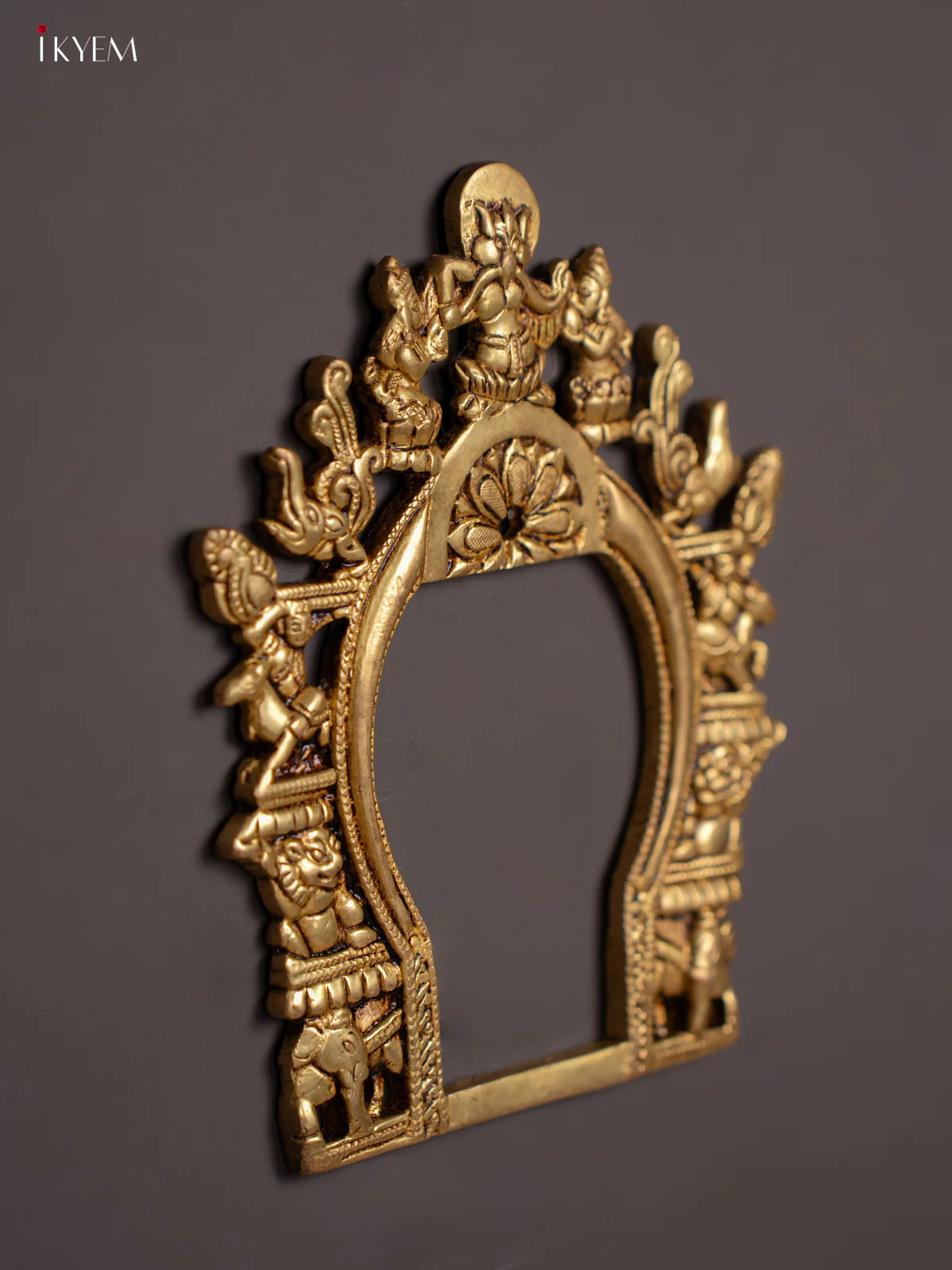 Brass Thirvatchi Arch 8 Inches - KI07120 - Image 2