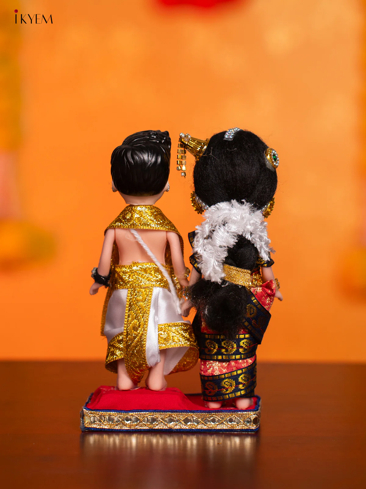 Iyengar Couple - Golu Display Doll - 7 Inches - KI09154 - Image 4