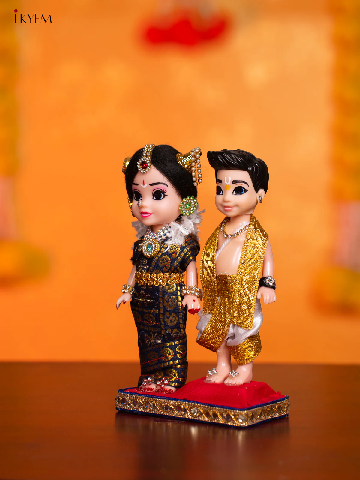 Iyengar Couple - Golu Display Doll - 7 Inches - KI09158 - Image 3