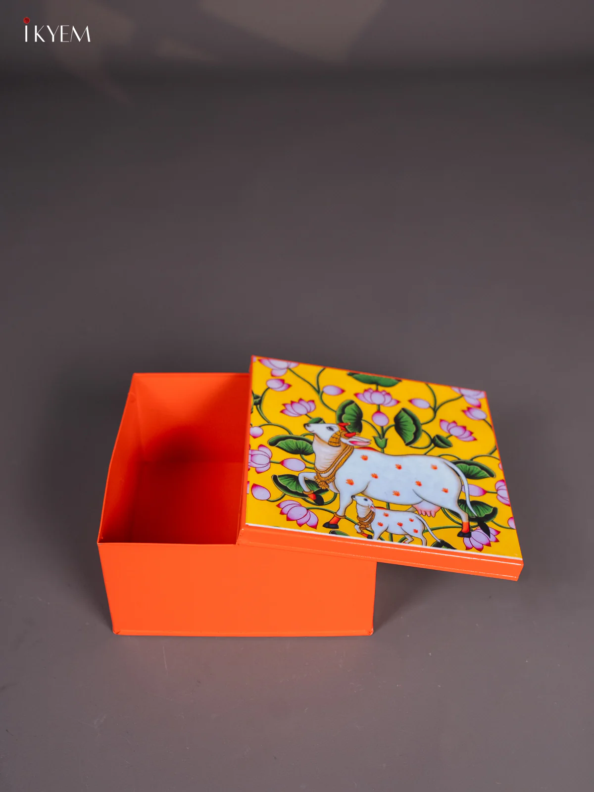 Metal Cow & Calf Printed Square Storage Box - Small - Orange with yellow - (6x6) Inches - KI15169 - Image 3
