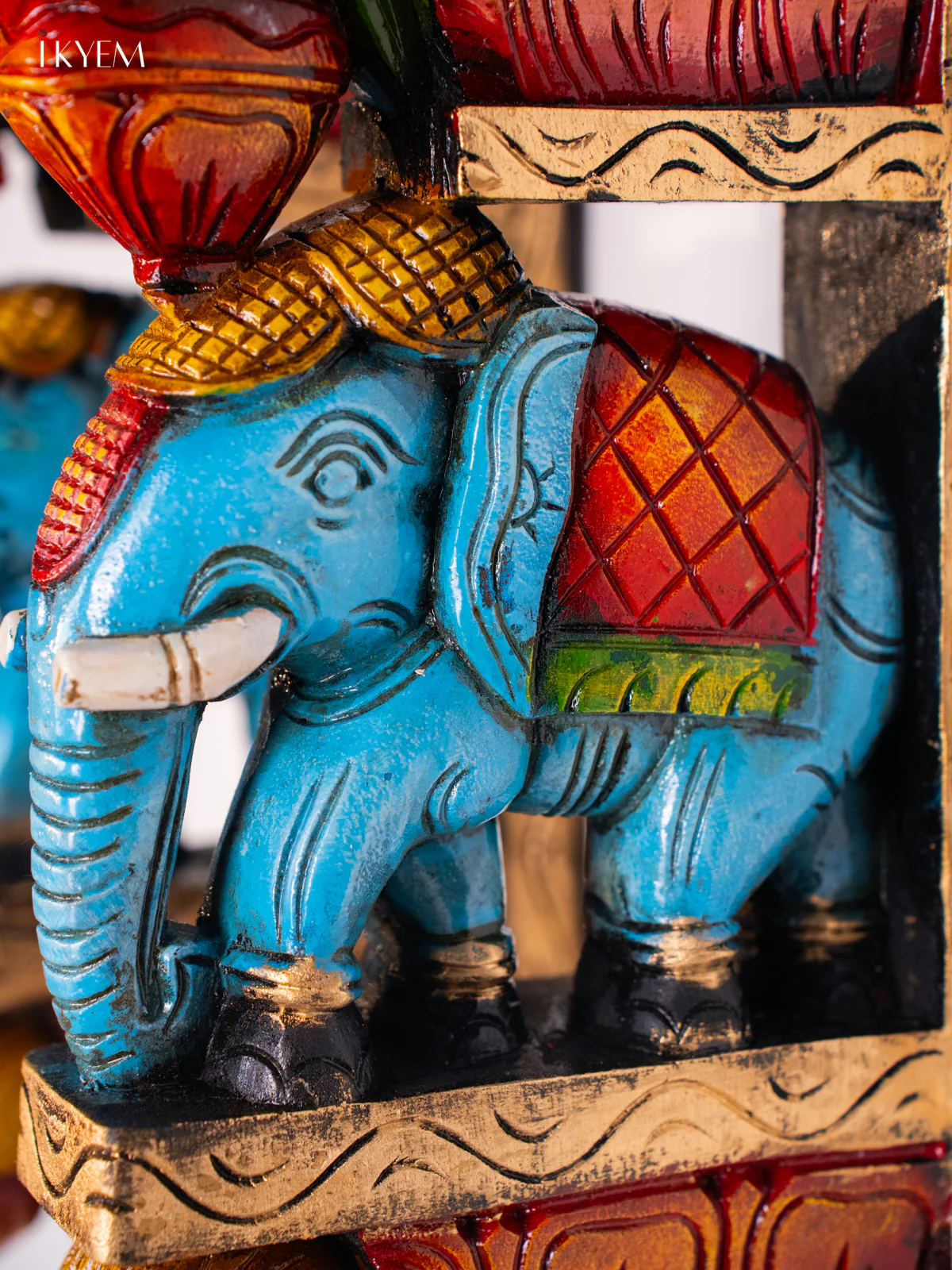 Wooden Hand Painted Elephant Wall Bracket - 18 Inches - KI17141 - Image 3
