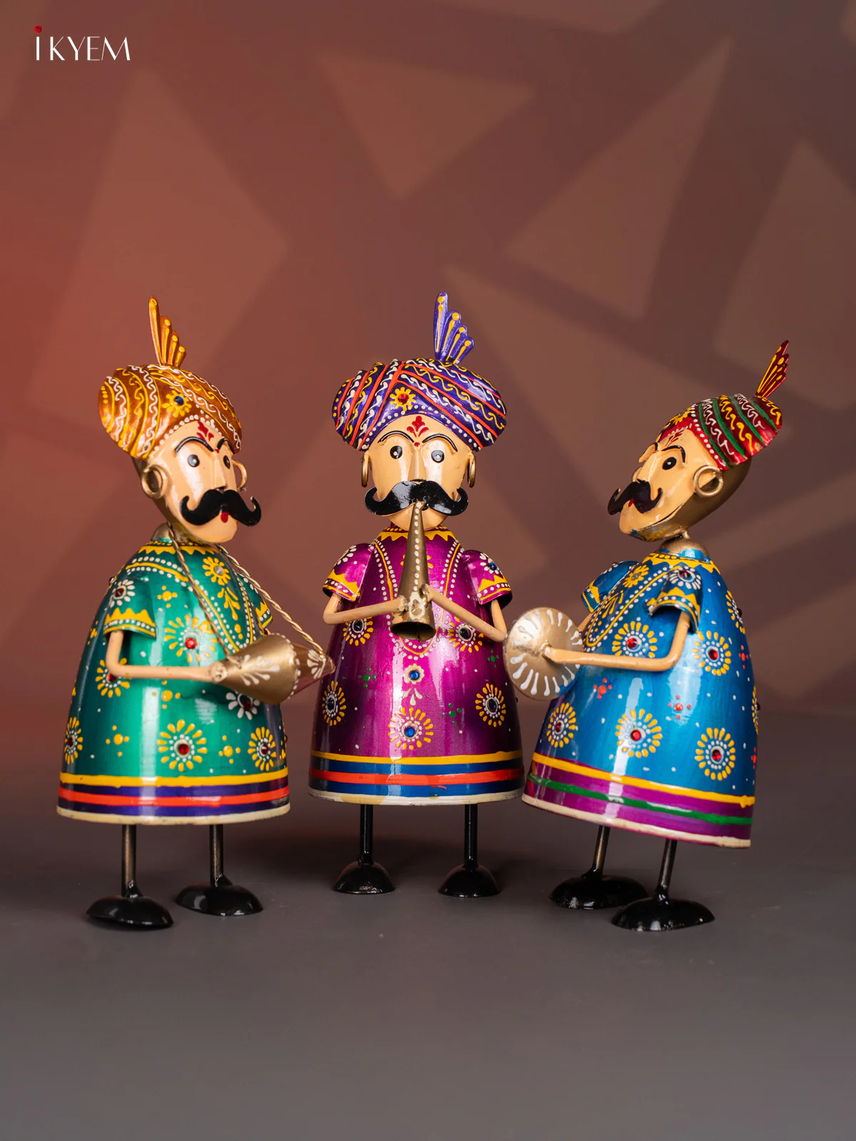 Hand-Painted Metal Musician Set of 3 - 10.8 Inches - KI20114 - Image 5