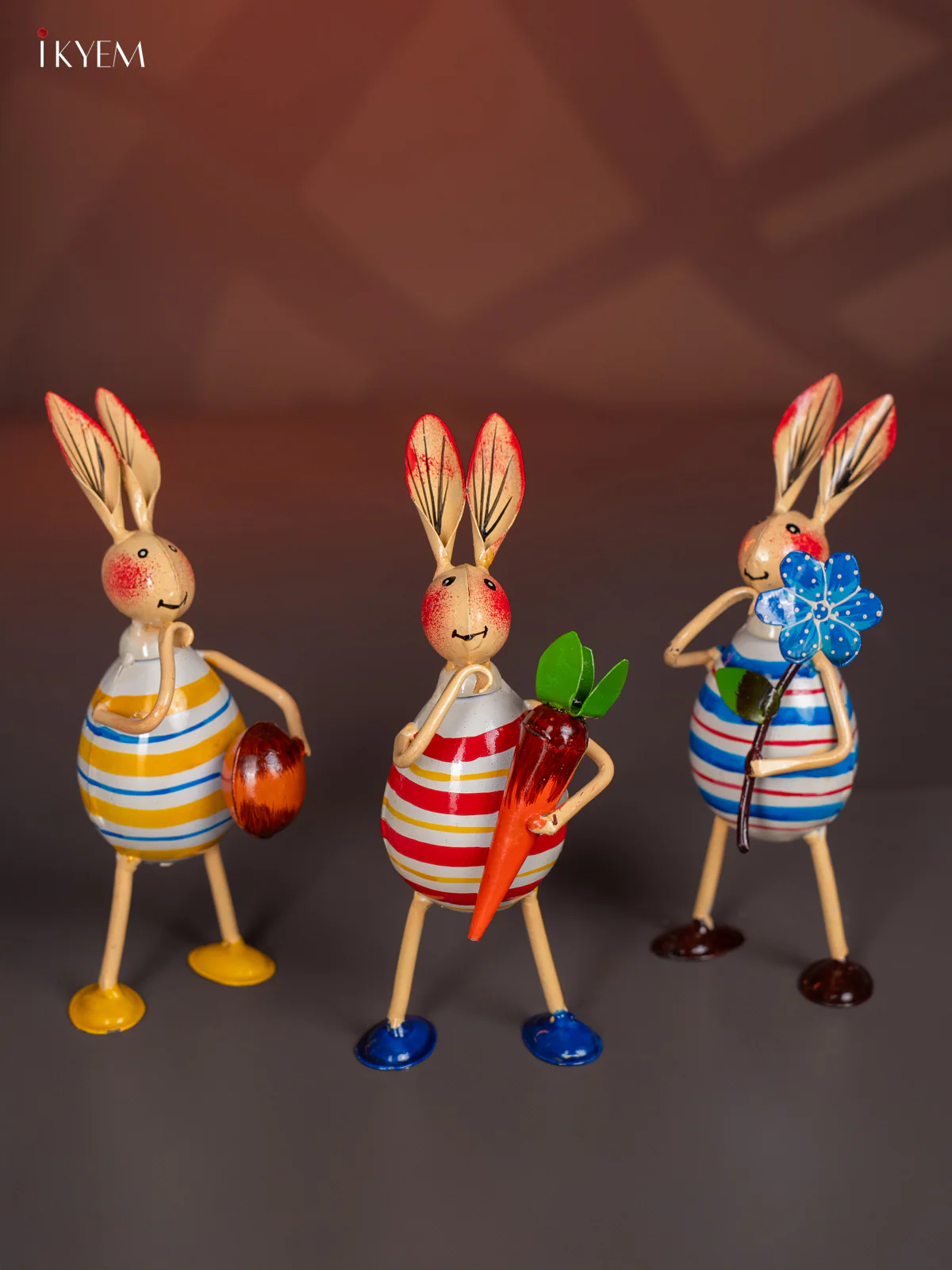 Hand-Painted Rabbit Metal Decor Set of 3 - 7.5 Inch - KI20128 - Image 5