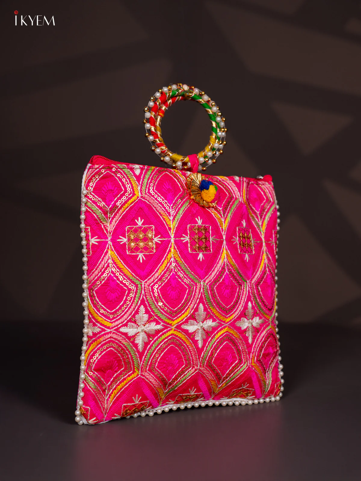 Embroidered Bag with Bangle Handle -Pink - KI24111 - Image 3