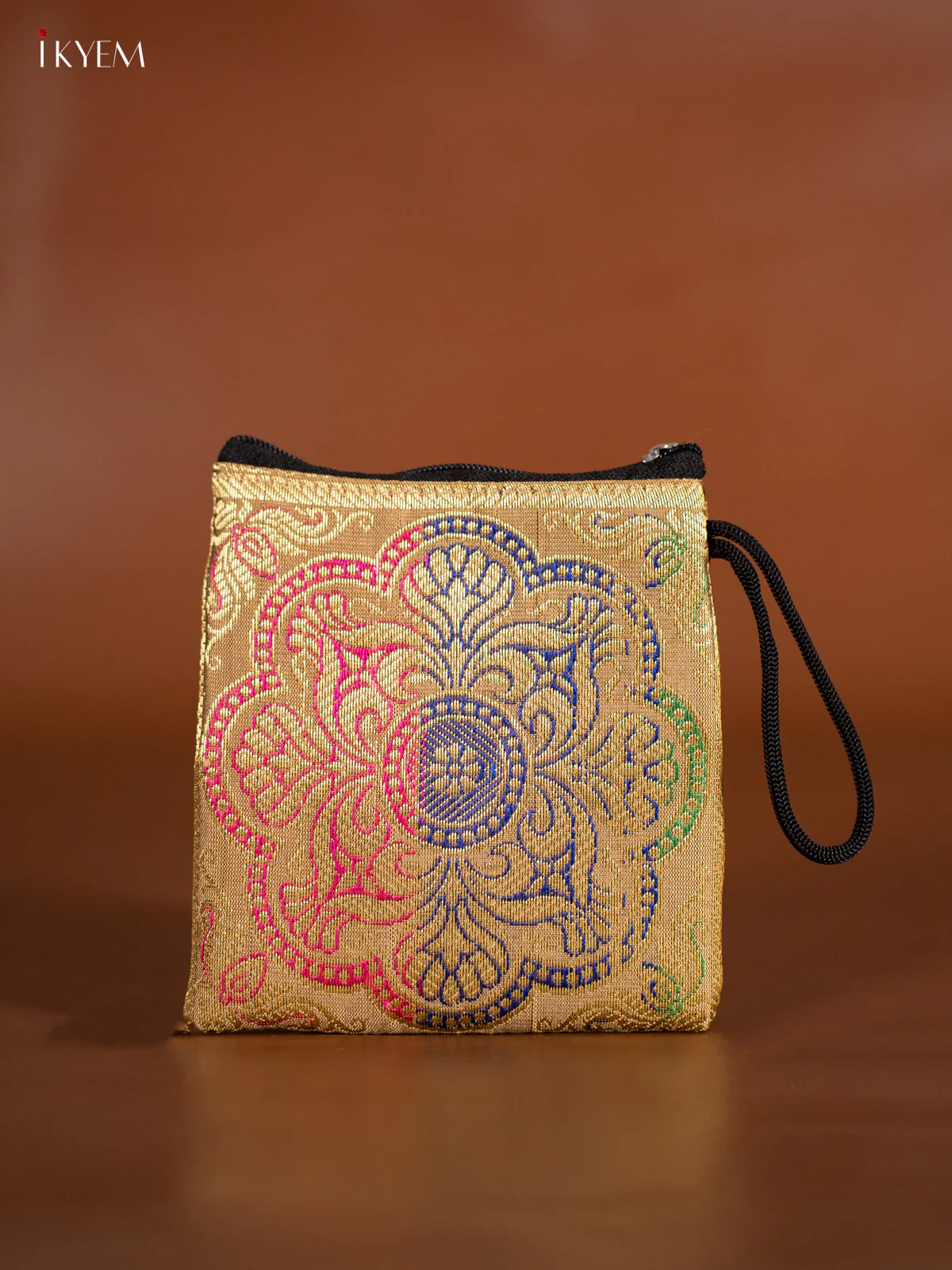 Rangoli designed Banarasi Coin Pouch - Gold - 5 Inch - KJ06145