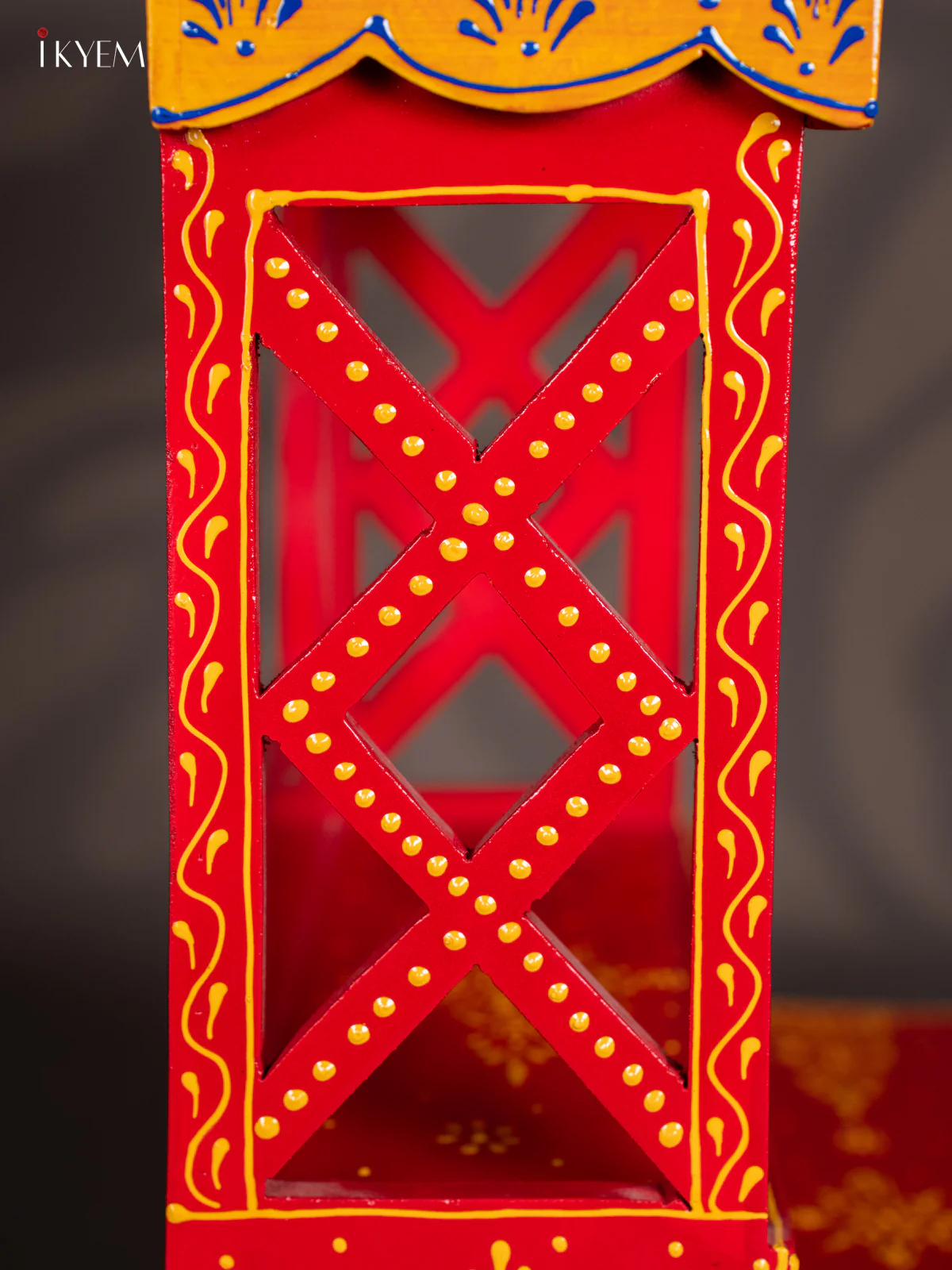 Hand-Painted Wooden Temple - 18.5 Inch - Red - KJ31113 - Image 6