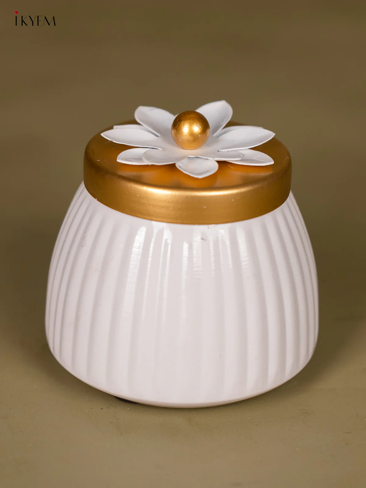 Metal Dry Fruit Nuts Box in White - 3.5 Inch - KK01125