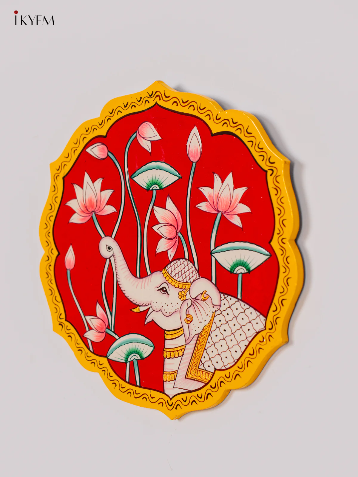 Wooden Hand painted Elephant Wall hanging plates - Red - 10 Inch - KK05133 - Image 2