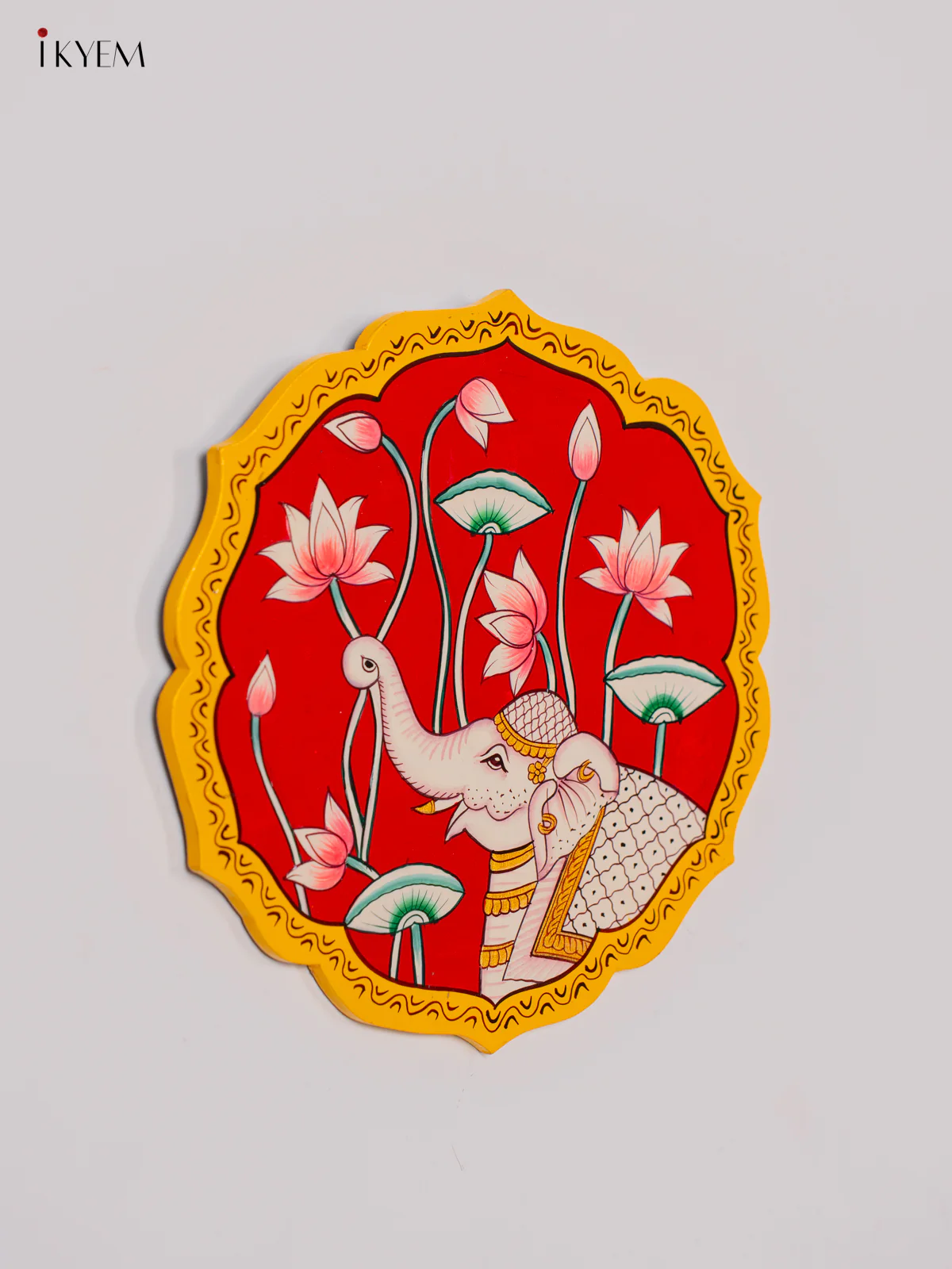 Wooden Hand painted Elephant Wall hanging plates - Red - 10 Inch - KK05133 - Image 3