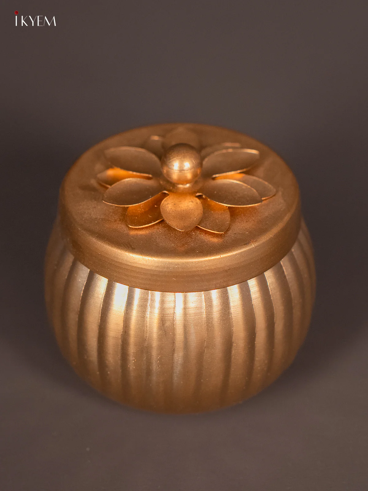 Golden Metal Dryfruit & Nuts Jar – 3 Inch - KK06123