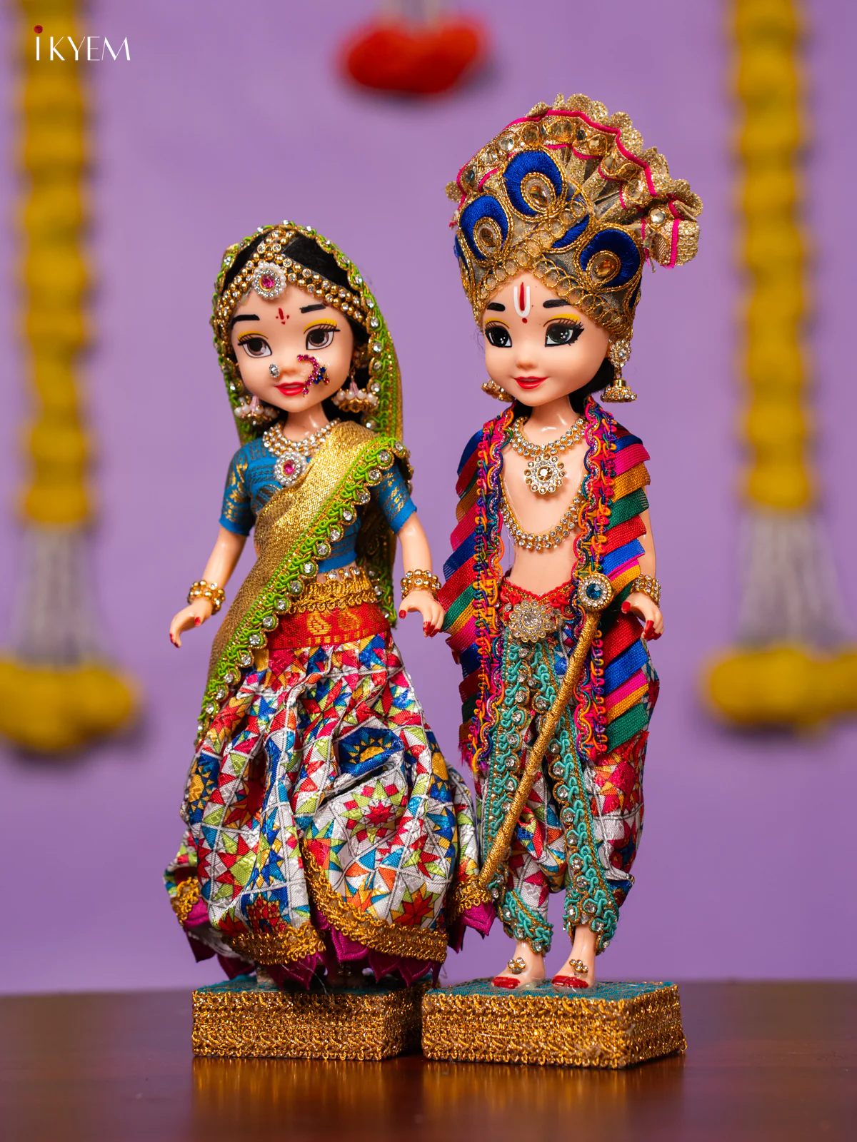 Radha Krishna Golu Doll - 10 Inches - KK06172 - Image 3