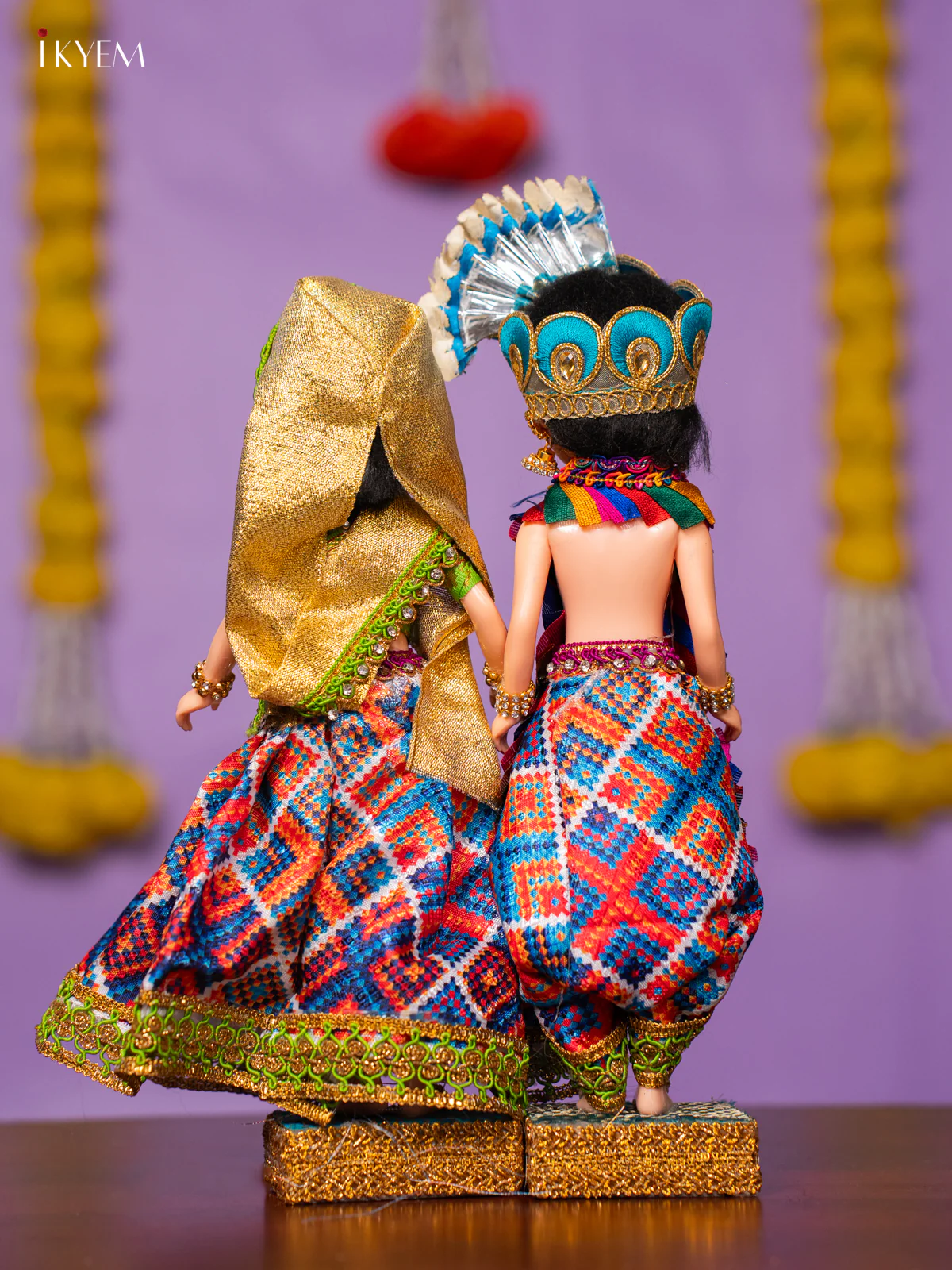 Radha Krishna Golu Doll - 10 Inches - KK06179 - Image 4