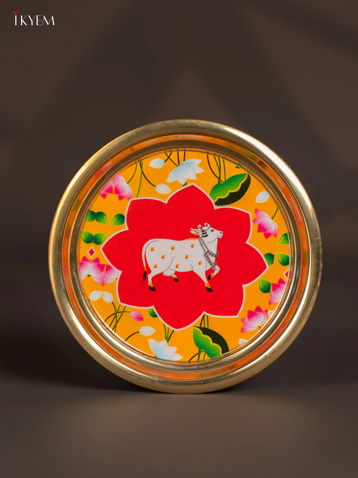 Yellow & Red Cow Digital Printed Brass Plate – 6 Inch - KK11136