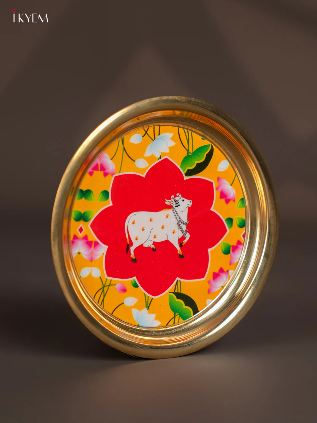 Yellow & Red Cow Digital Printed Brass Plate – 6 Inch - KK11136 - Image 2