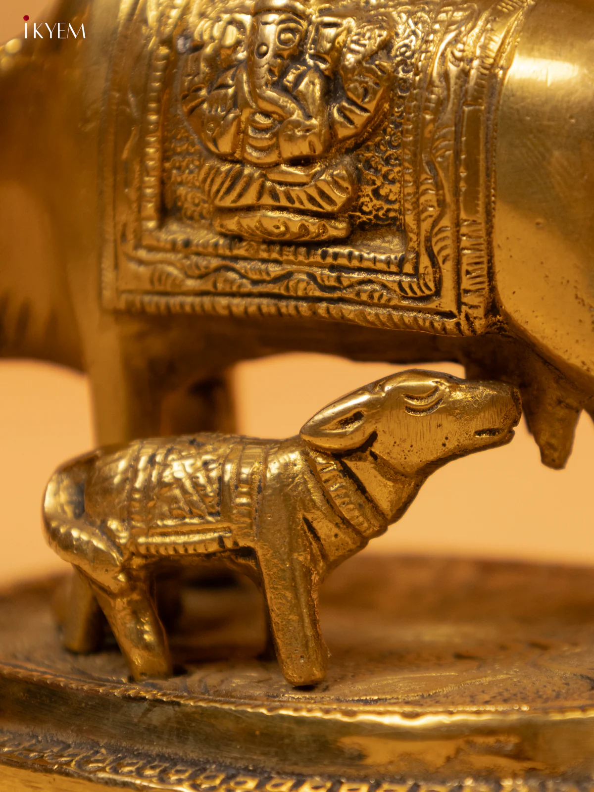 Brass Cow & Calf Antique Small- 3 Inch - KK26181 - Image 4