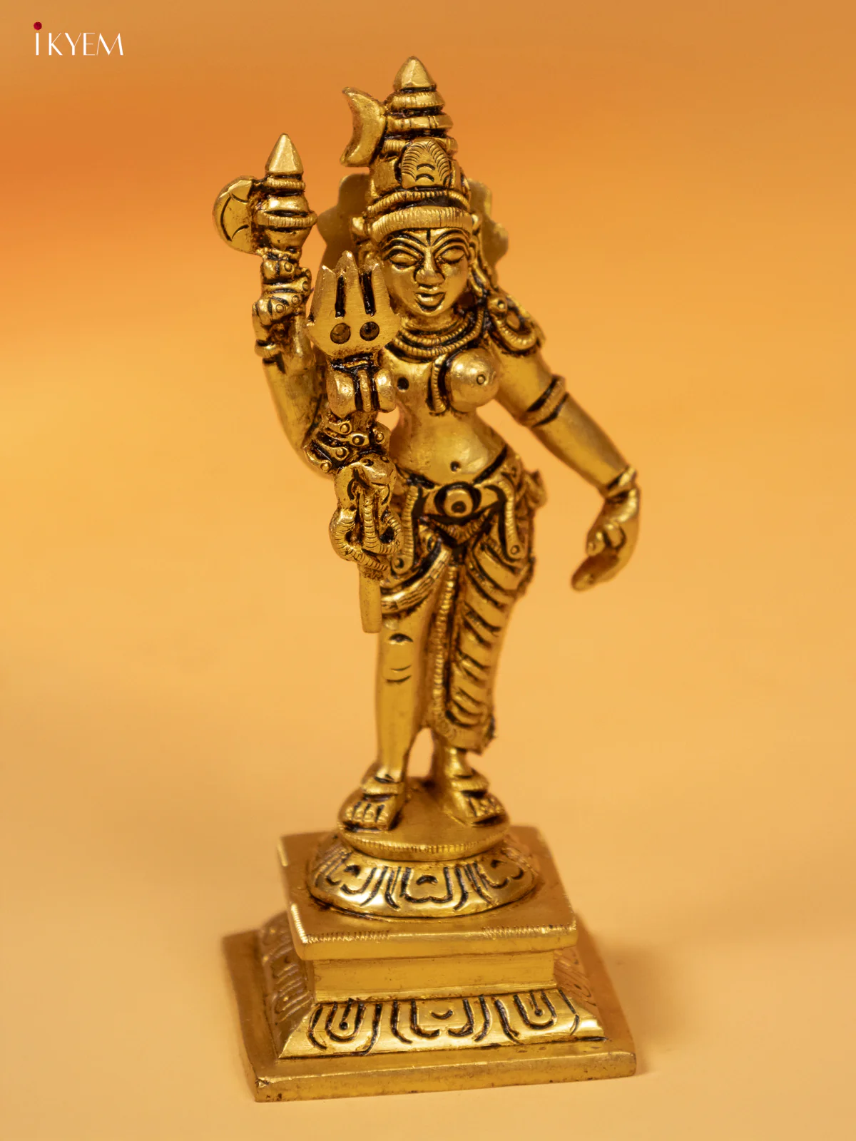 Brass Siva Sakthi Idol - 6 Inch- KK26207 - Image 3