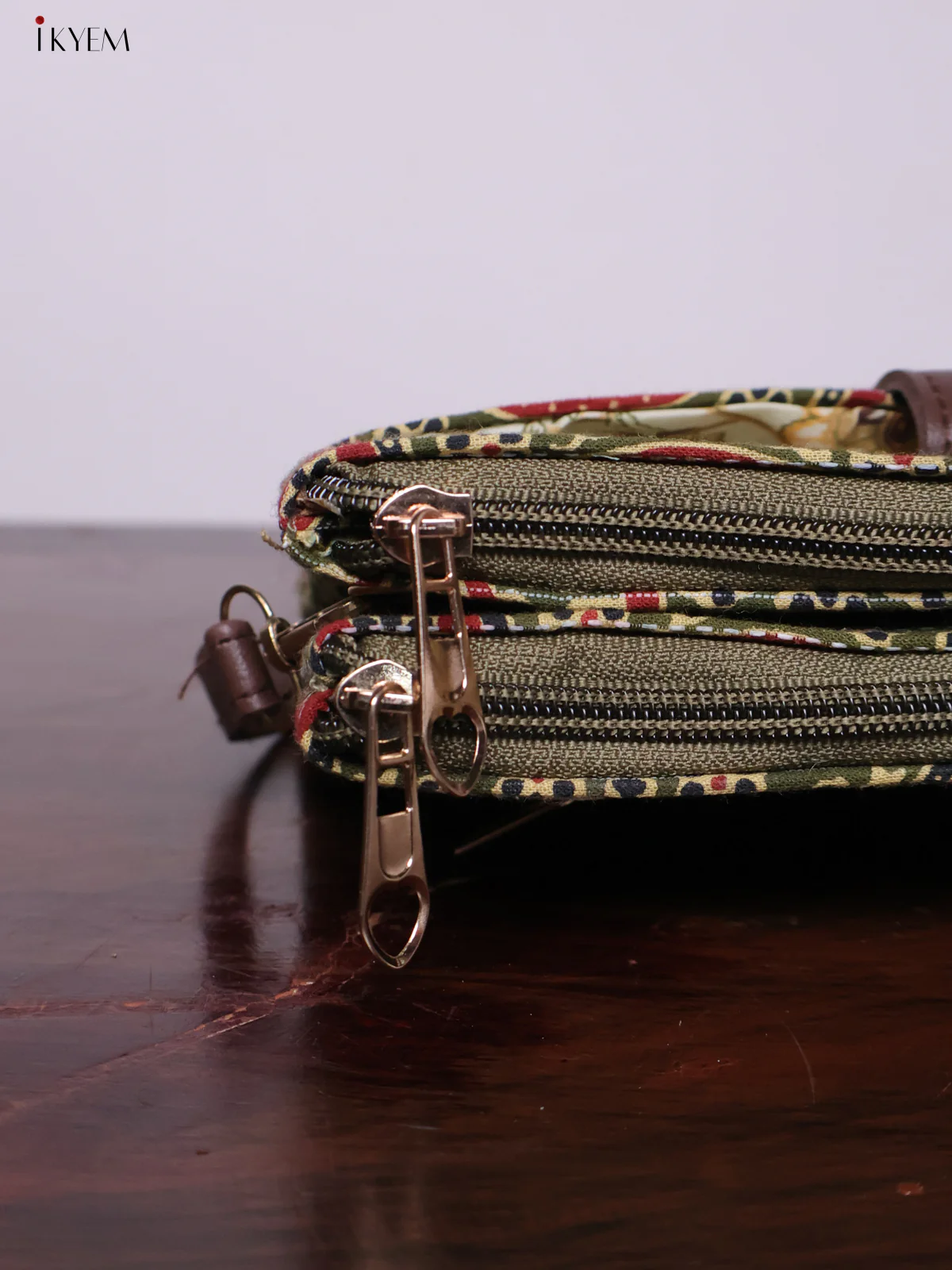 Cotton Printed Sling Bag - Green - KL20123 - Image 3