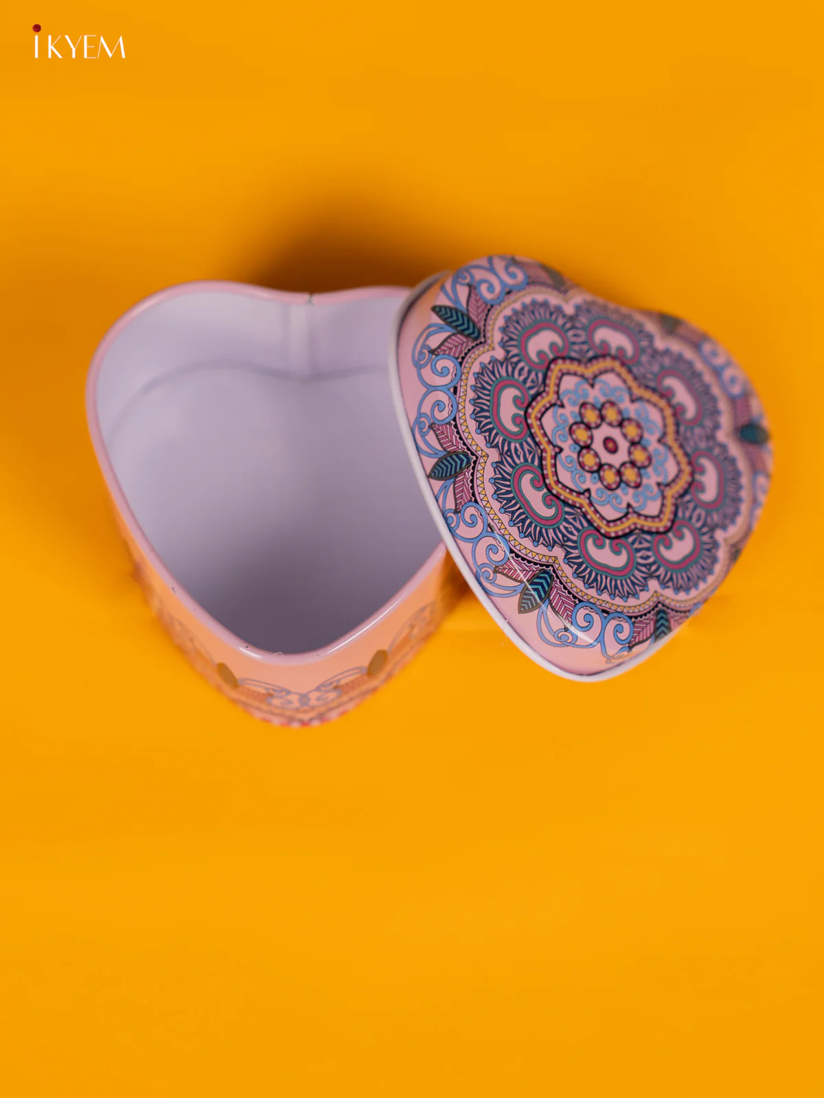 Heart Shaped Decorative Tin Box - Dusty Pink - (2.9×2.9) Inch - KL26137 - Image 2