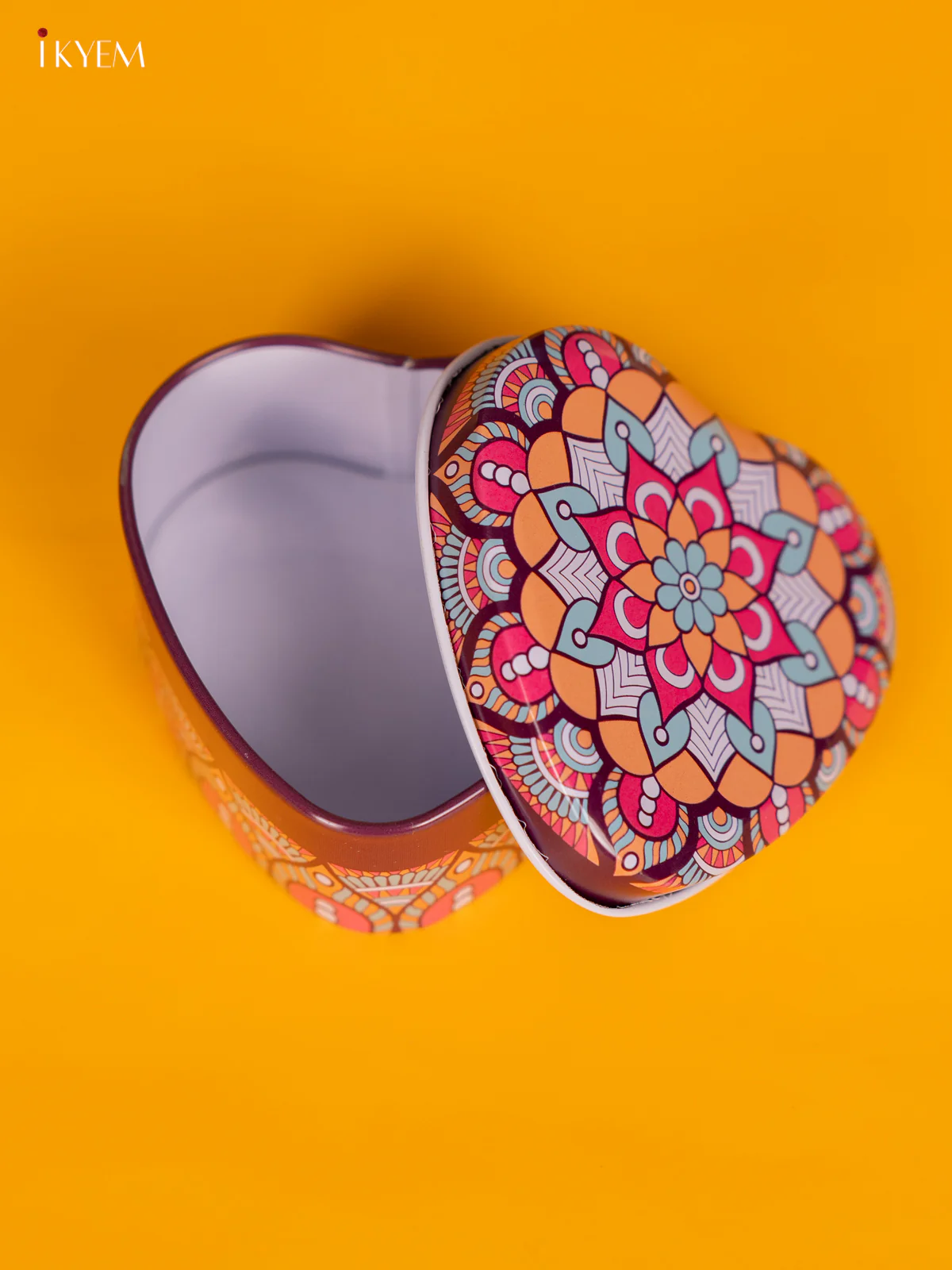 Heart Shaped Decorative Tin Box - Multicolour - (2.9×2.9) Inch - KL26142 - Image 2