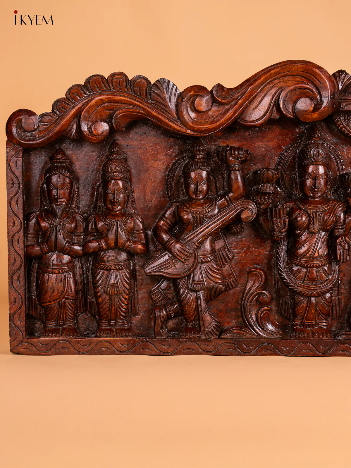 Wooden Carved Meenakshi Sundareswarar Thirukalyanam Panel - 14 Inch - KN01133 - Image 4