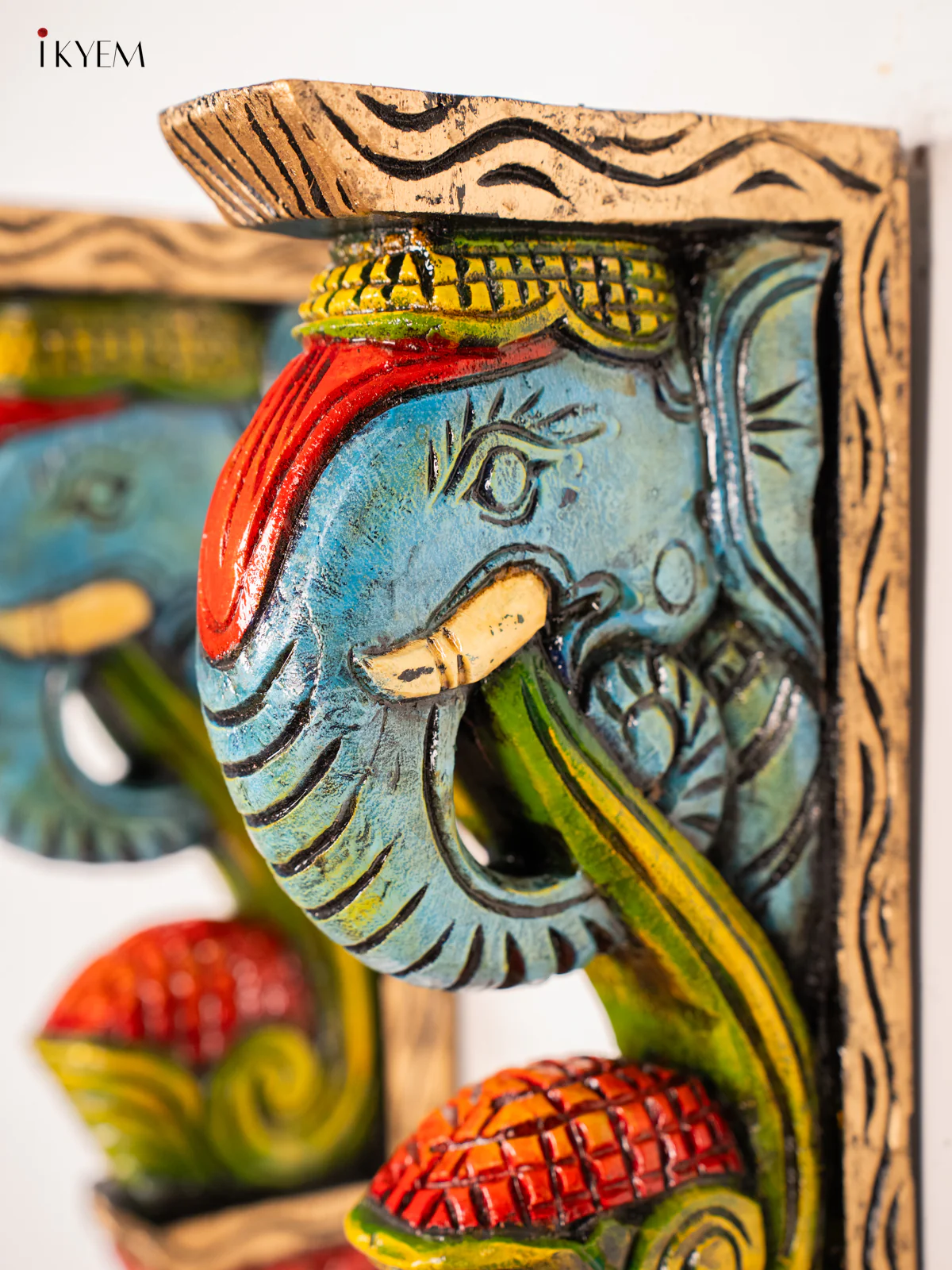 Hand-Painted Wooden Elephant Wall Bracket - 15 Inch - KN01146 - Image 2