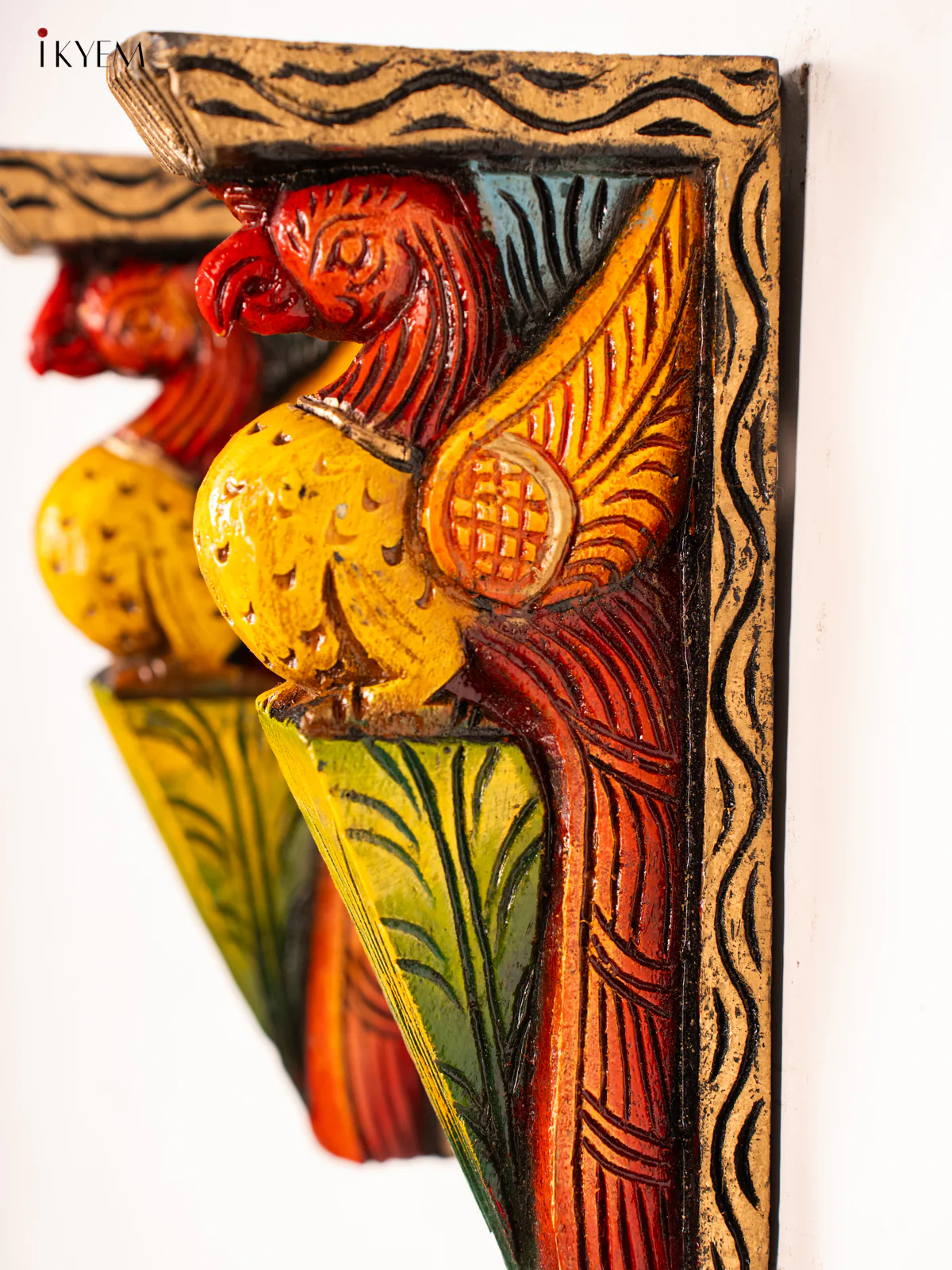 Hand-Painted Wooden Parrot Wall Bracket - 12 Inch - KN01179 - Image 3