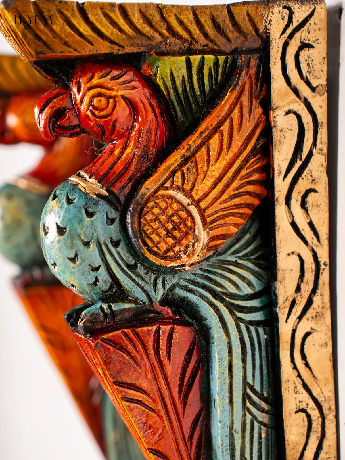 Hand-Painted Wooden Parrot Wall Bracket - 12 Inch - KN01182 - Image 2
