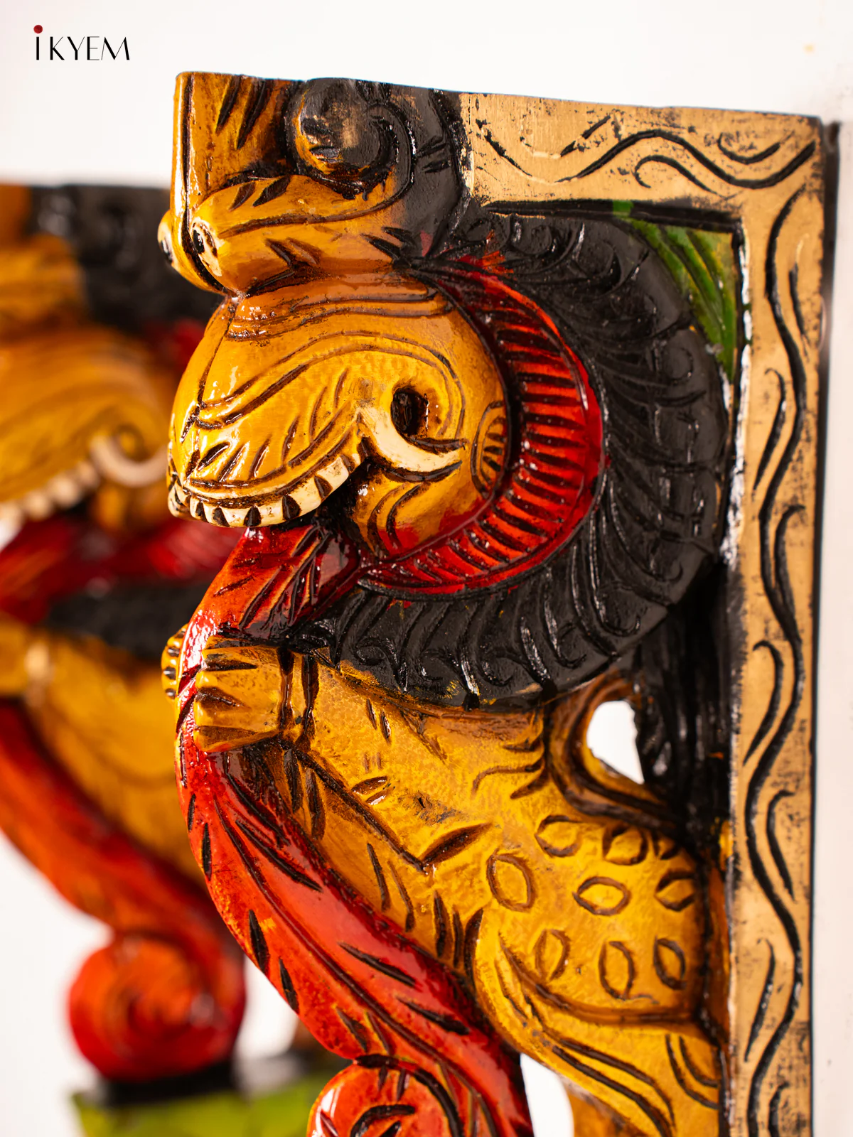 Hand-Painted Wooden Yazhi Wall Bracket - 12 Inch - KN01188 - Image 3