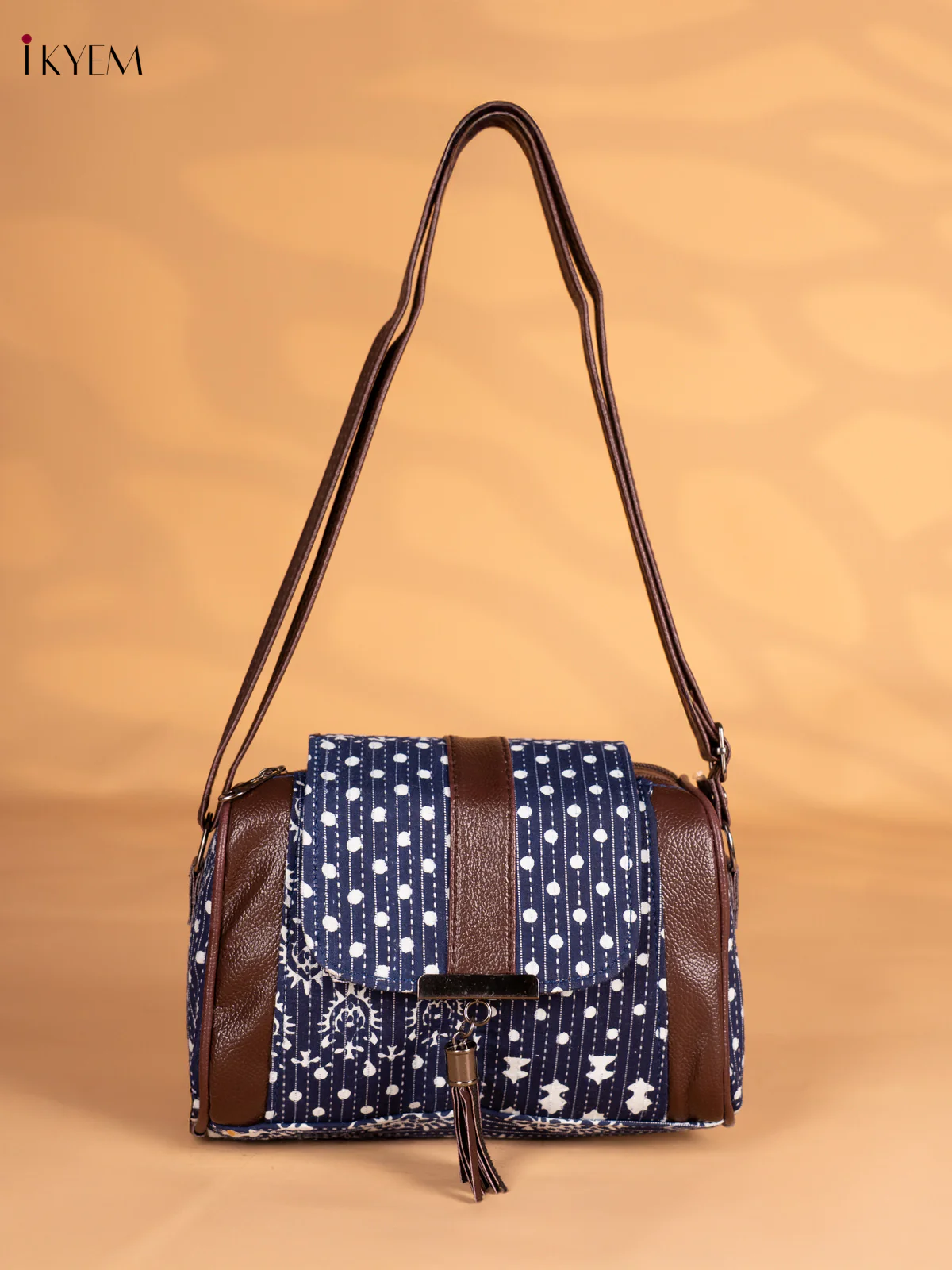 Printed Flap Sling Bag - Blue - KN05141