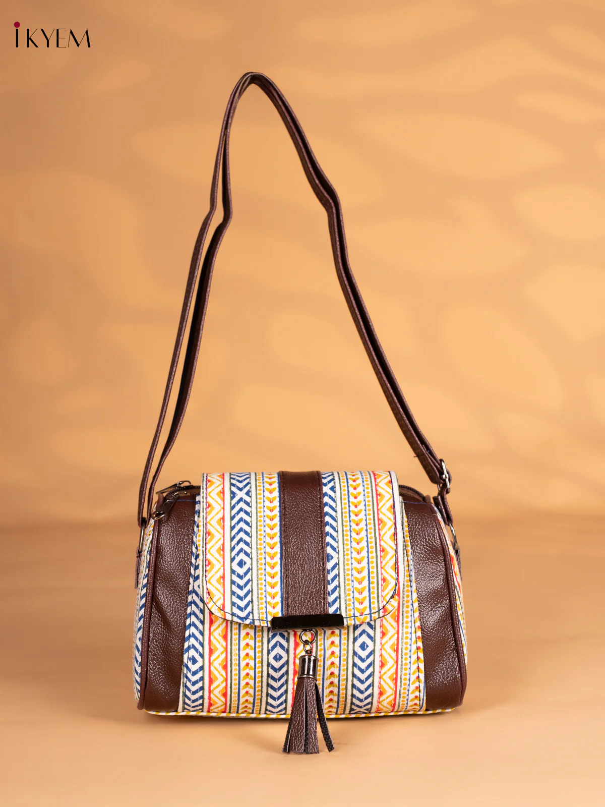 Printed Flap Sling Bag - Multicolour - KN05142