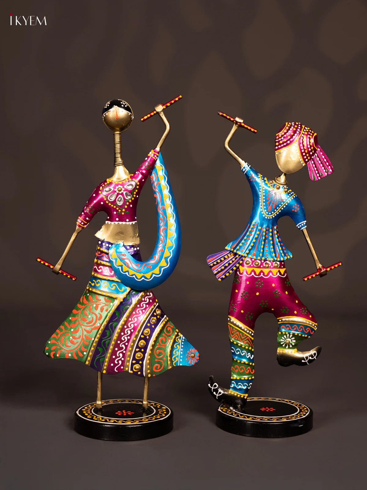 Hand-Painted Metal Dandiya Couple set of 2 - 13 Inch - KN12140